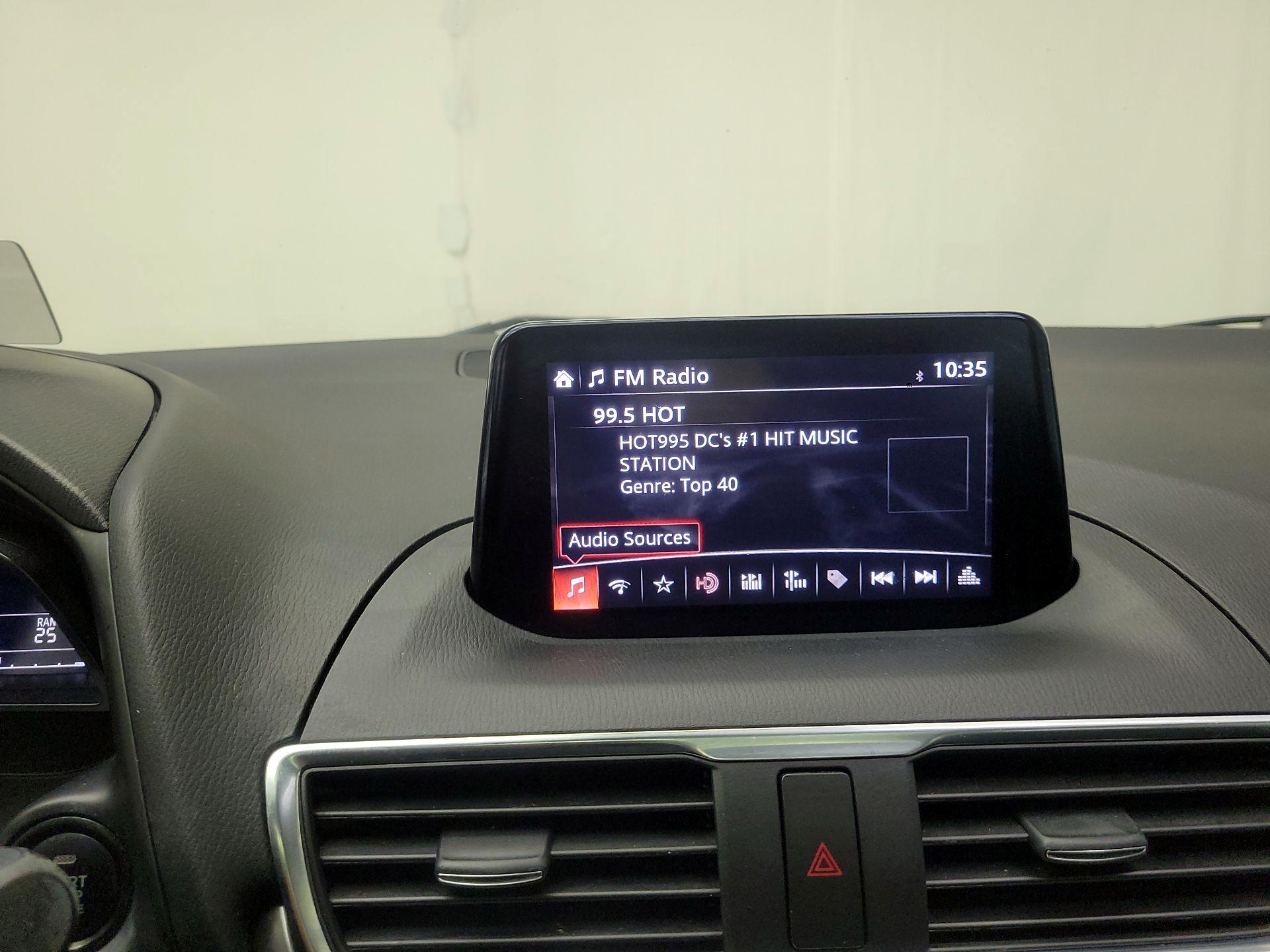Thumbnail: 2018 Mazda Mazda3 - 13