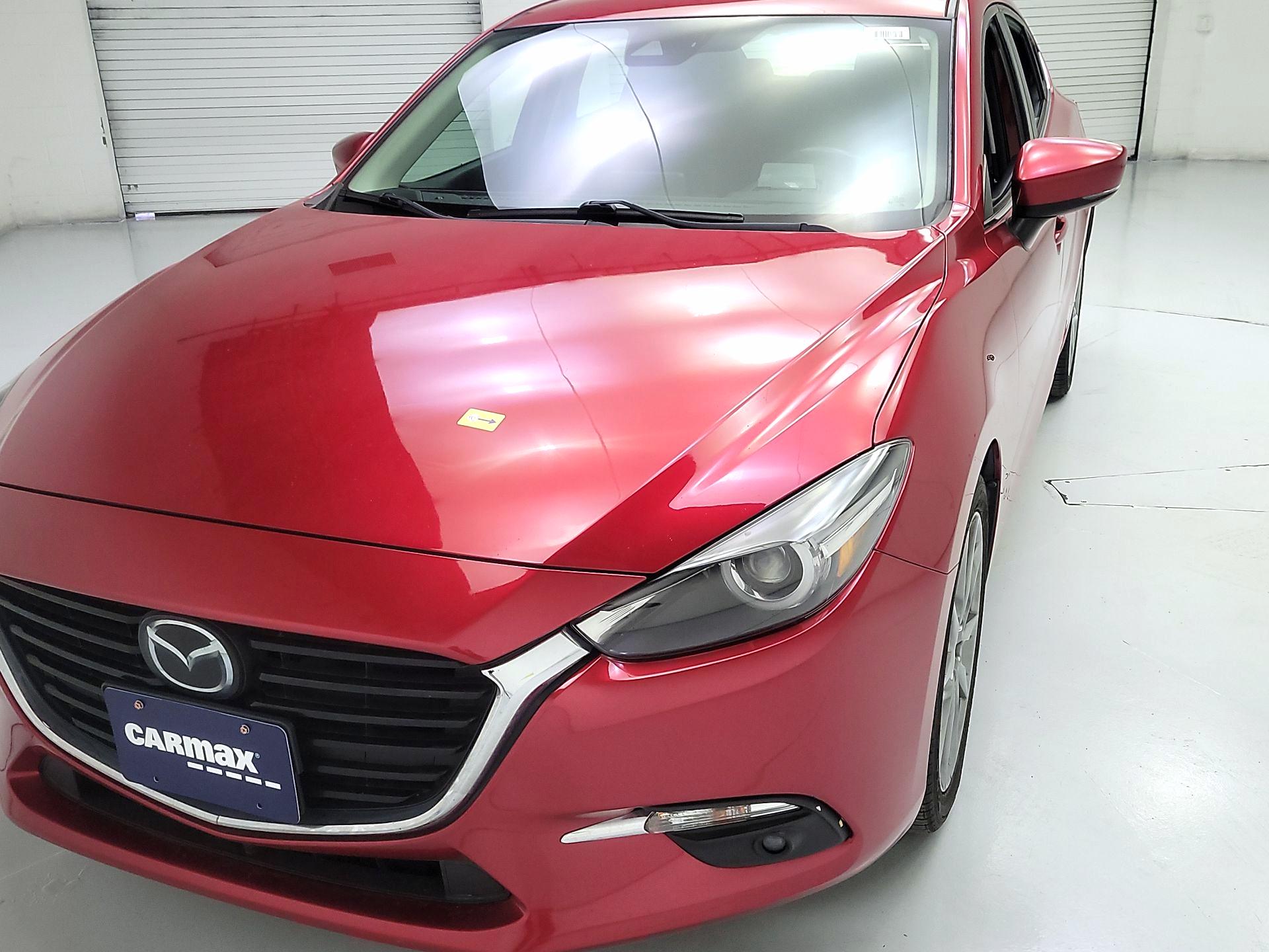 Thumbnail: 2018 Mazda Mazda3 - 3