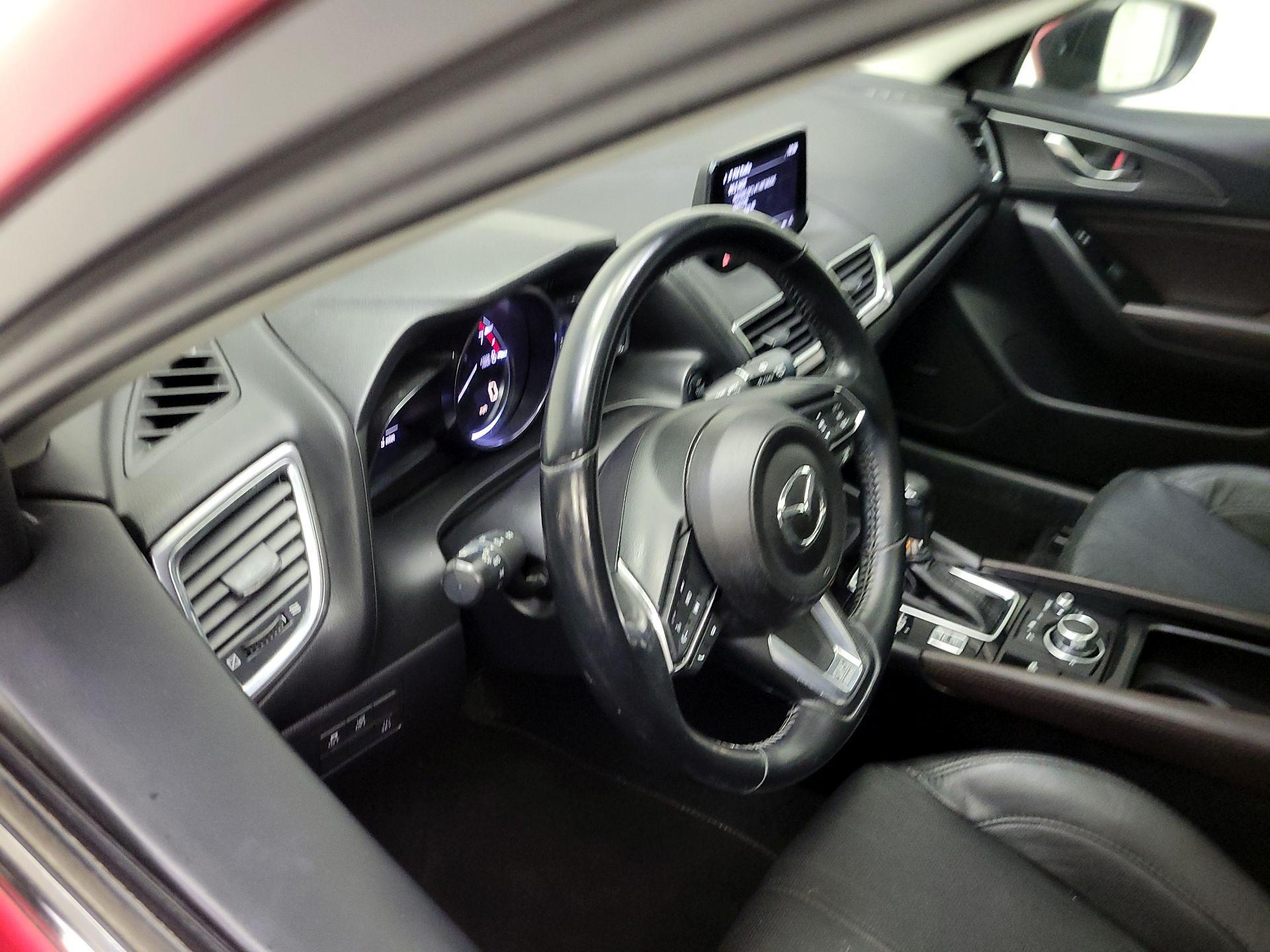 Thumbnail: 2018 Mazda Mazda3 - 8