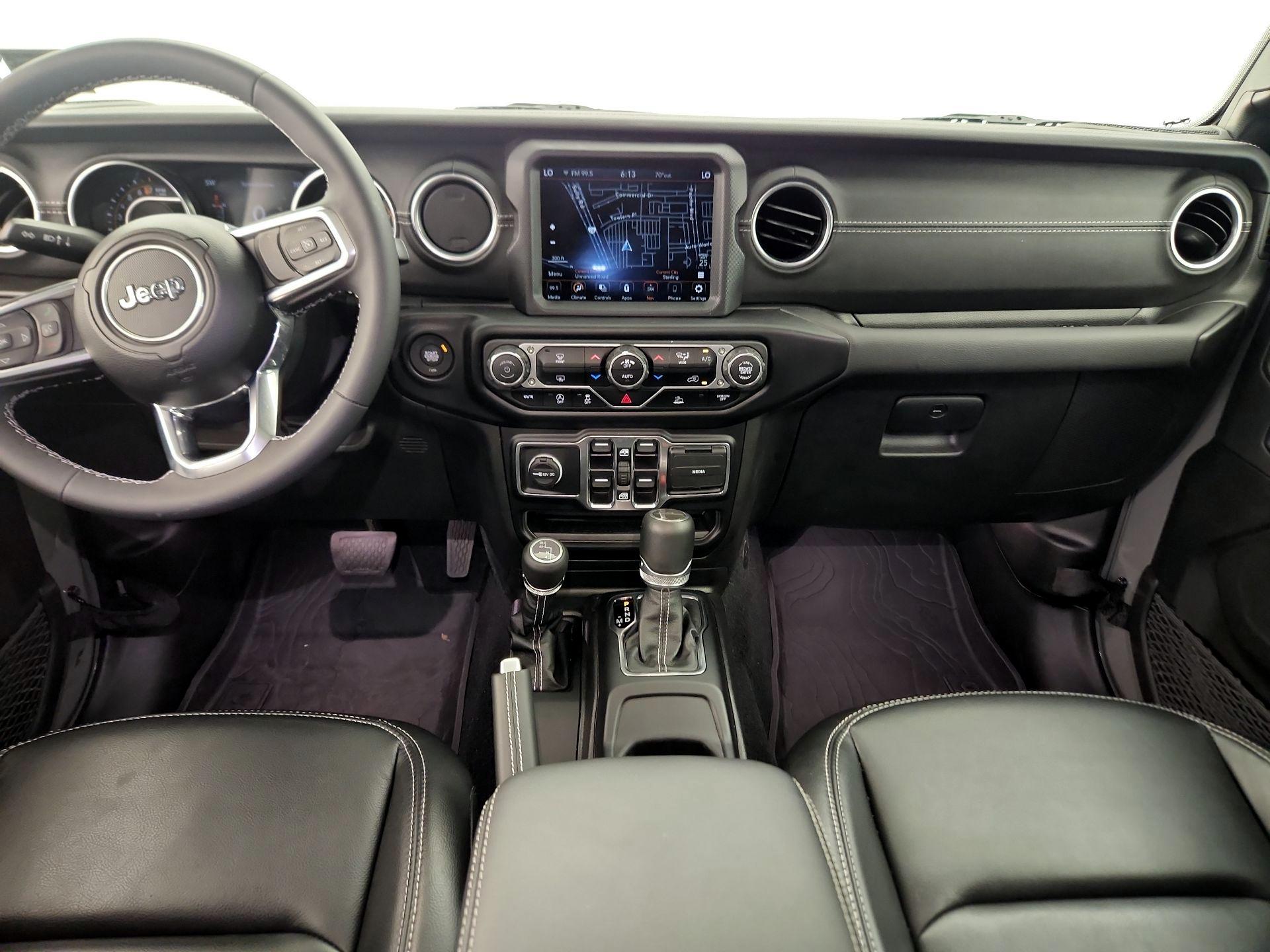 Thumbnail: 2023 Jeep Gladiator - 9