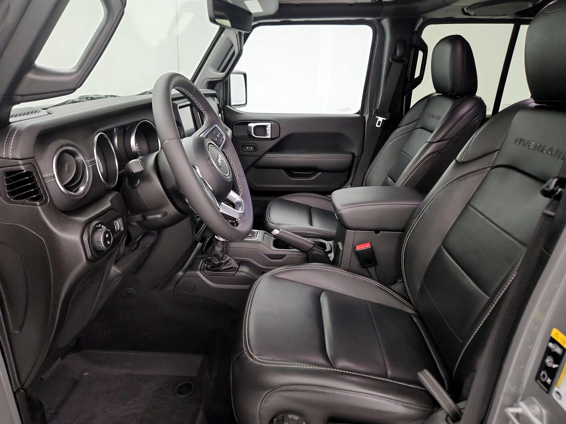 Thumbnail: 2023 Jeep Gladiator - 11