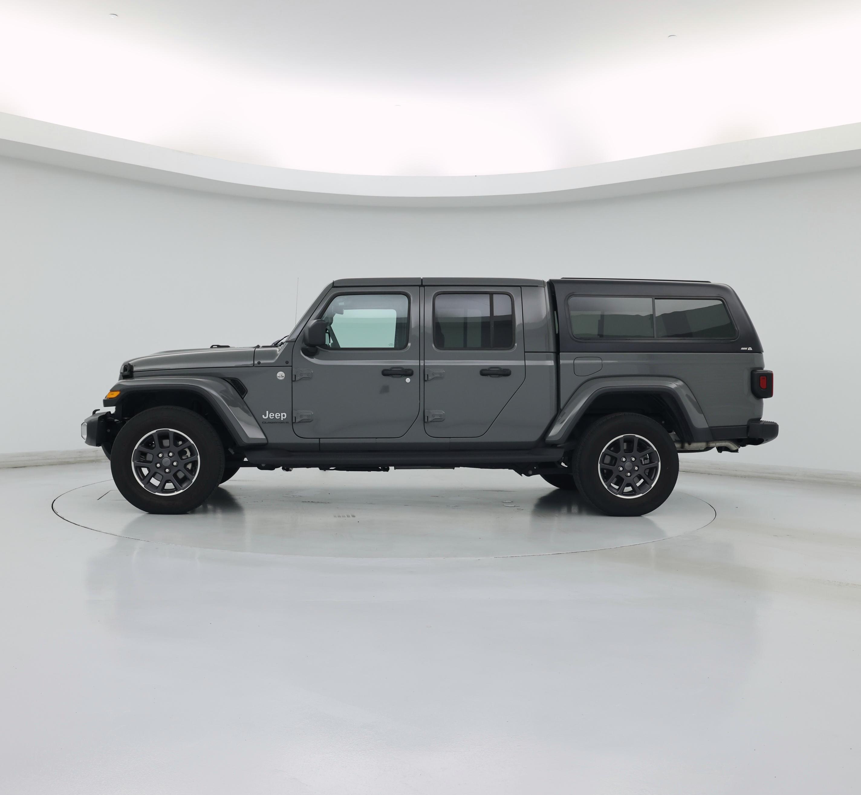 Thumbnail: 2023 Jeep Gladiator - 3