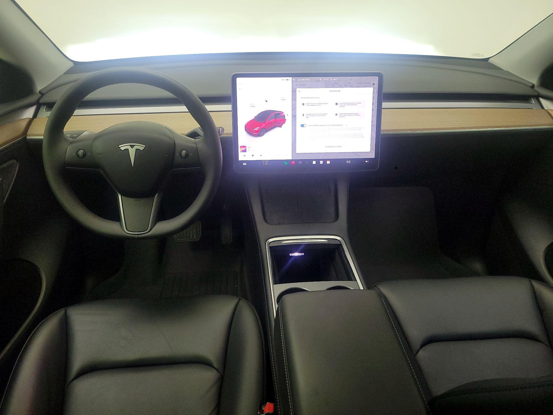 Thumbnail: 2025 Tesla Model Y - 9