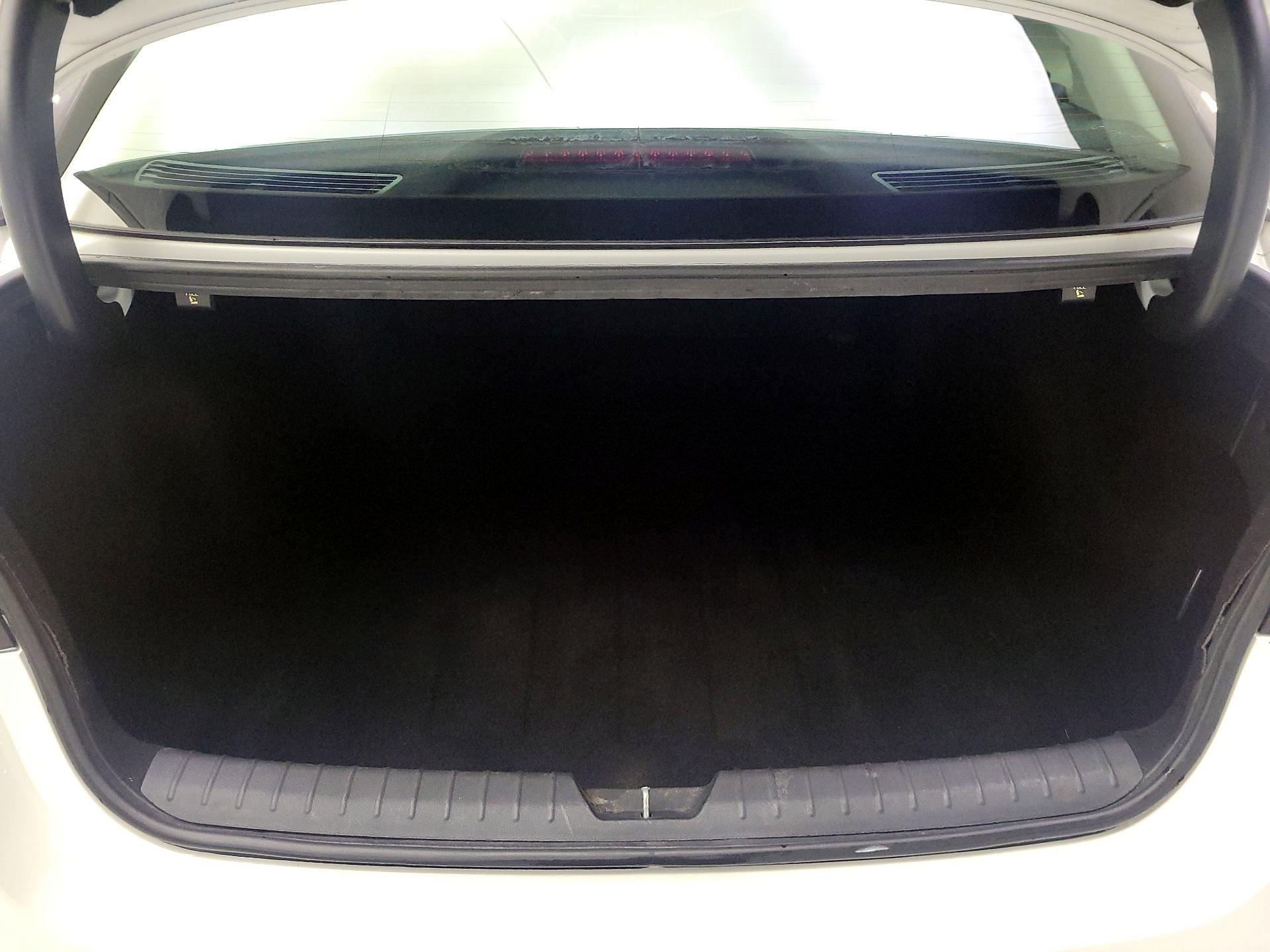 Thumbnail: 2017 Kia Optima - 20