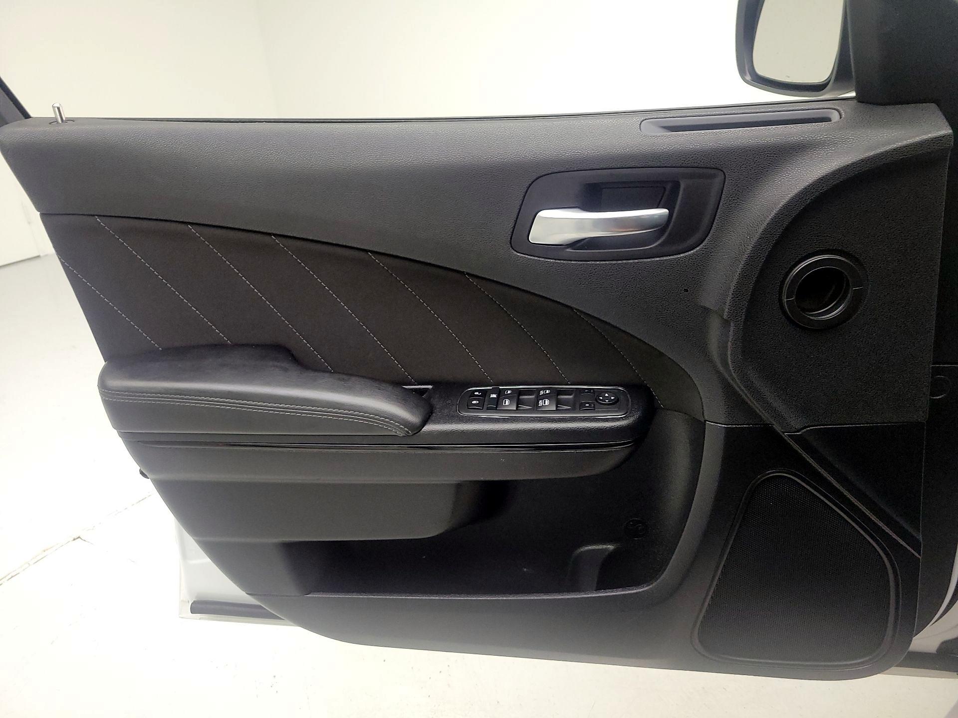 Thumbnail: 2022 Dodge Charger - 10