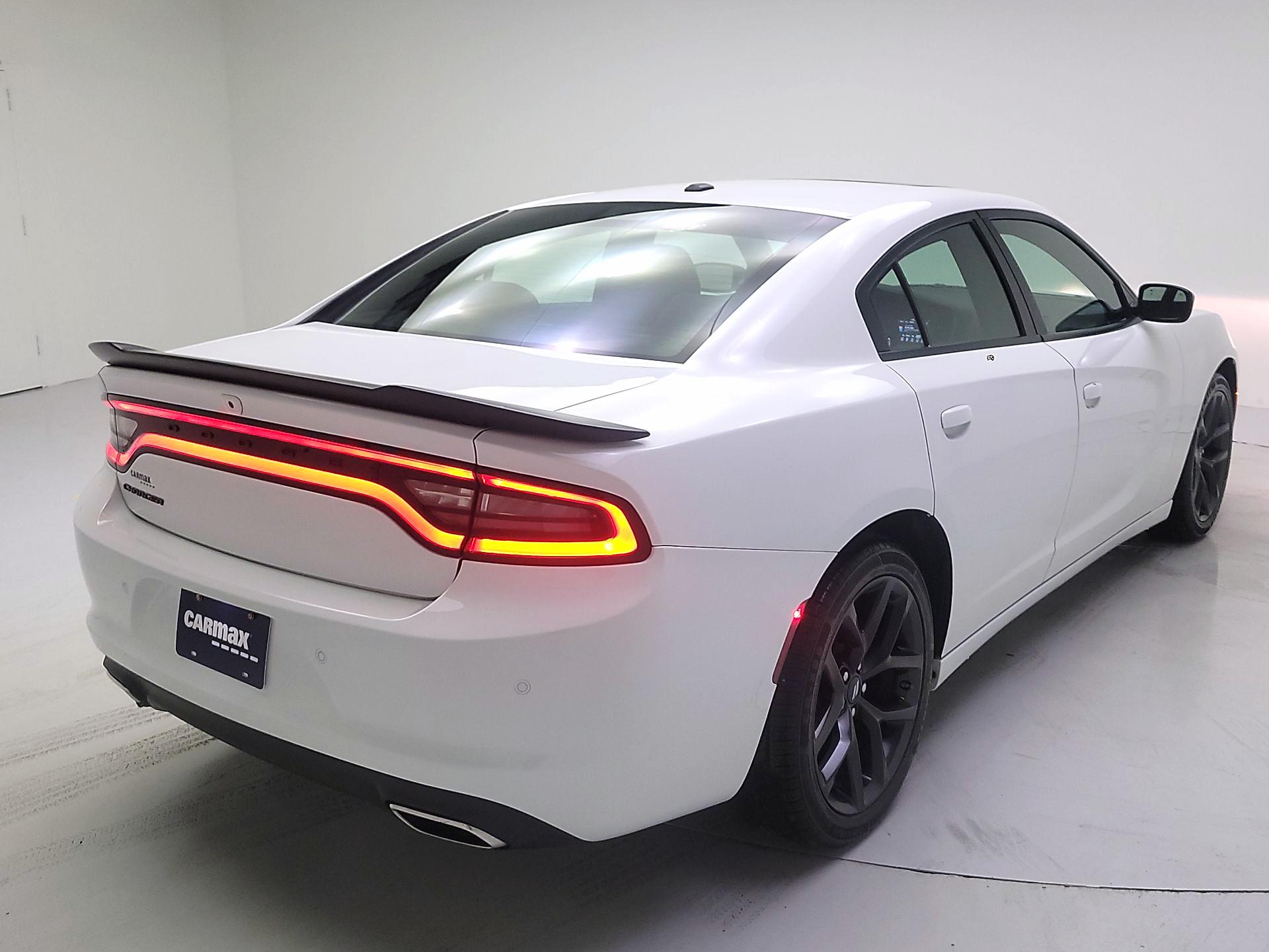 Thumbnail: 2022 Dodge Charger - 5