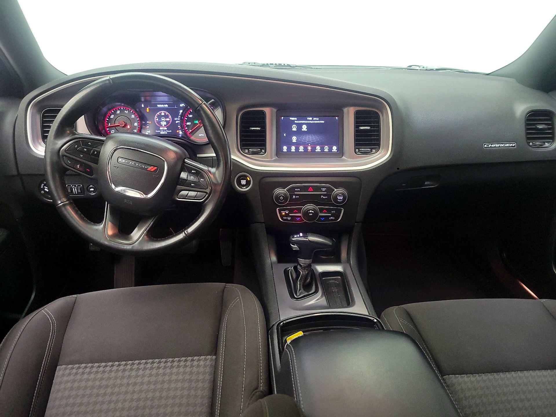 Thumbnail: 2022 Dodge Charger - 8