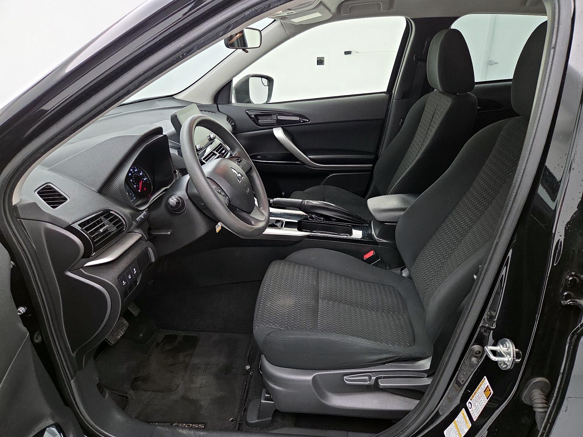 Thumbnail: 2023 Mitsubishi Eclipse Cross - 11