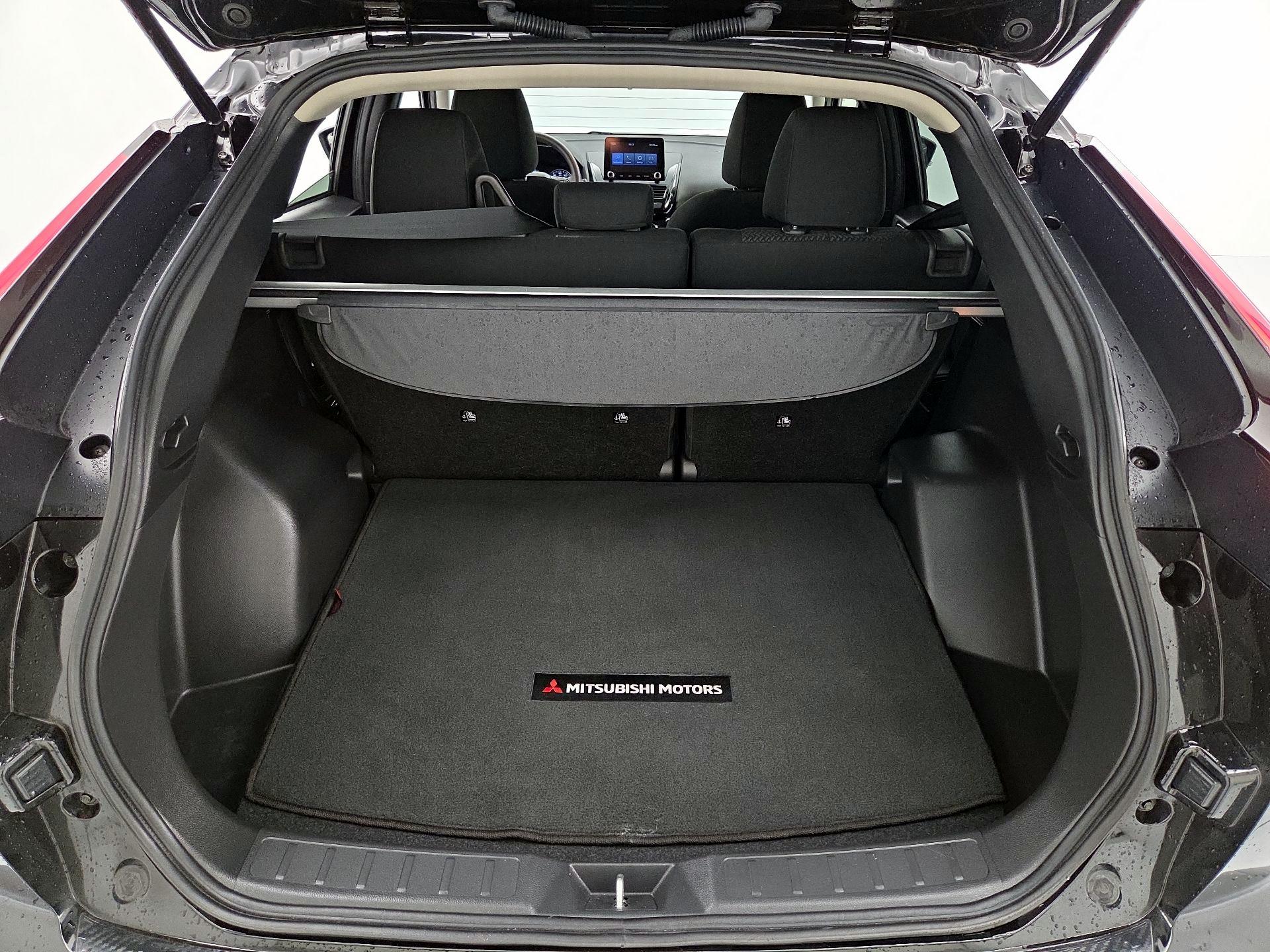 Thumbnail: 2023 Mitsubishi Eclipse Cross - 20