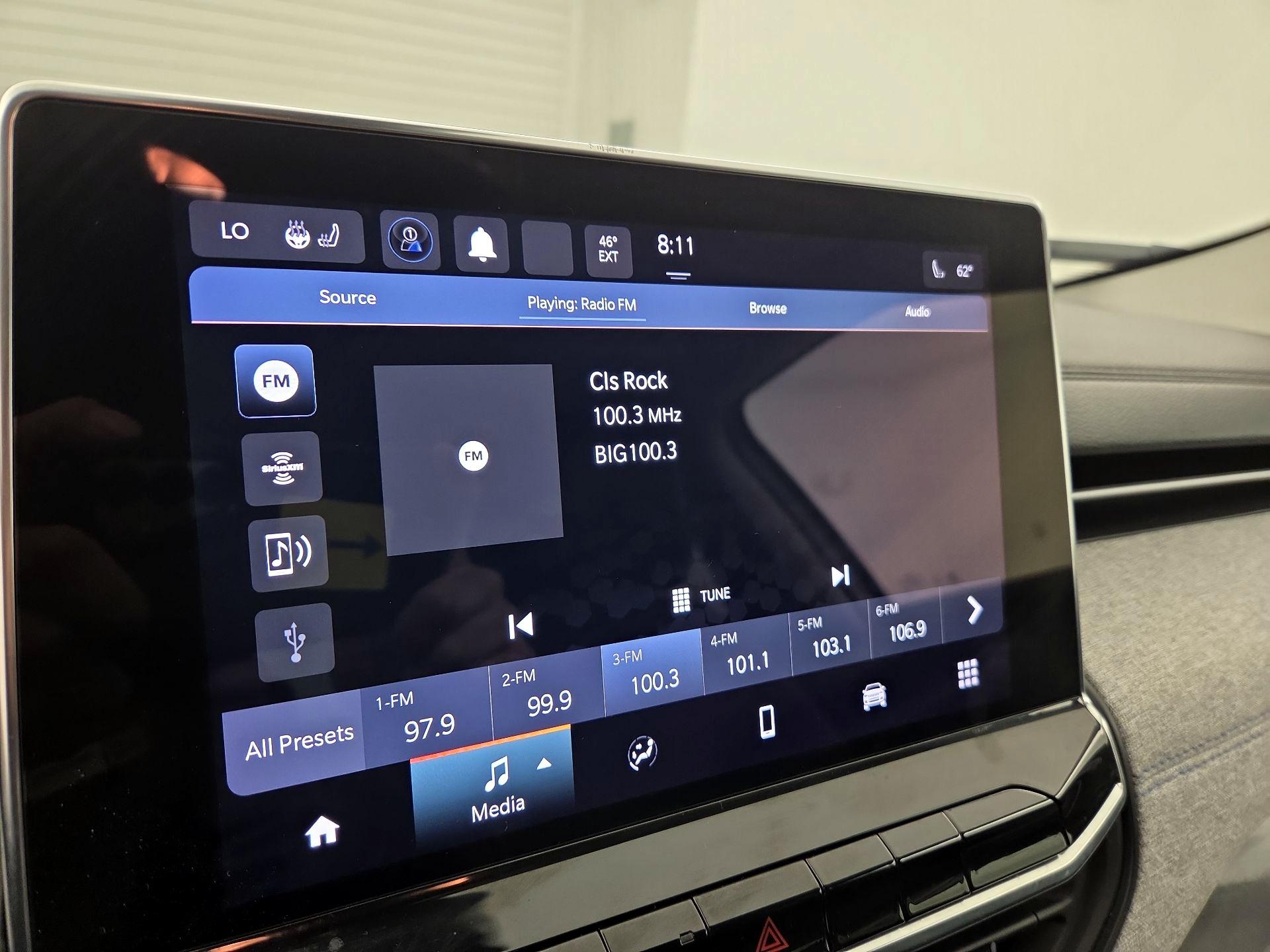 Thumbnail: 2022 Jeep Compass - 15