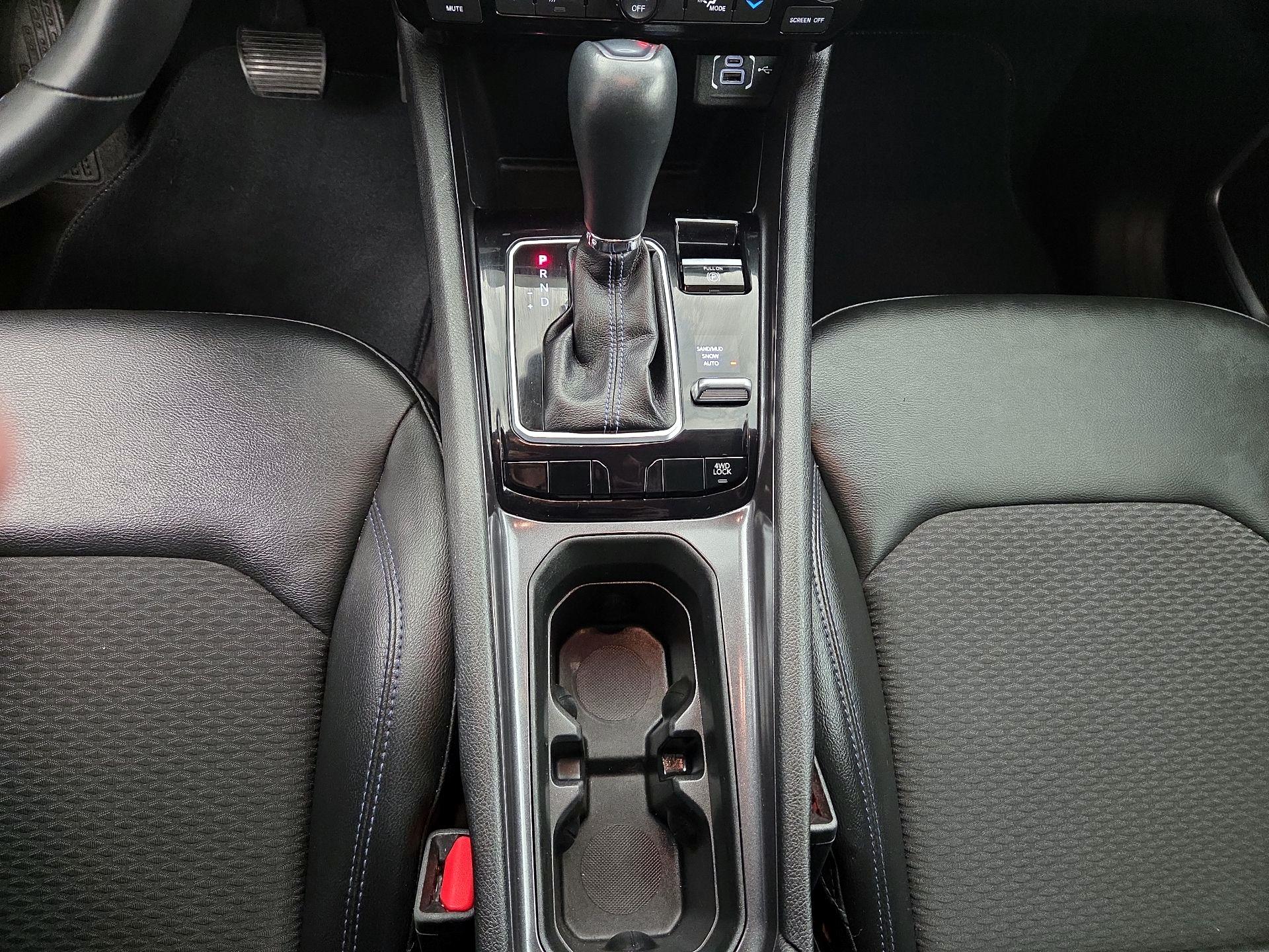 Thumbnail: 2022 Jeep Compass - 17