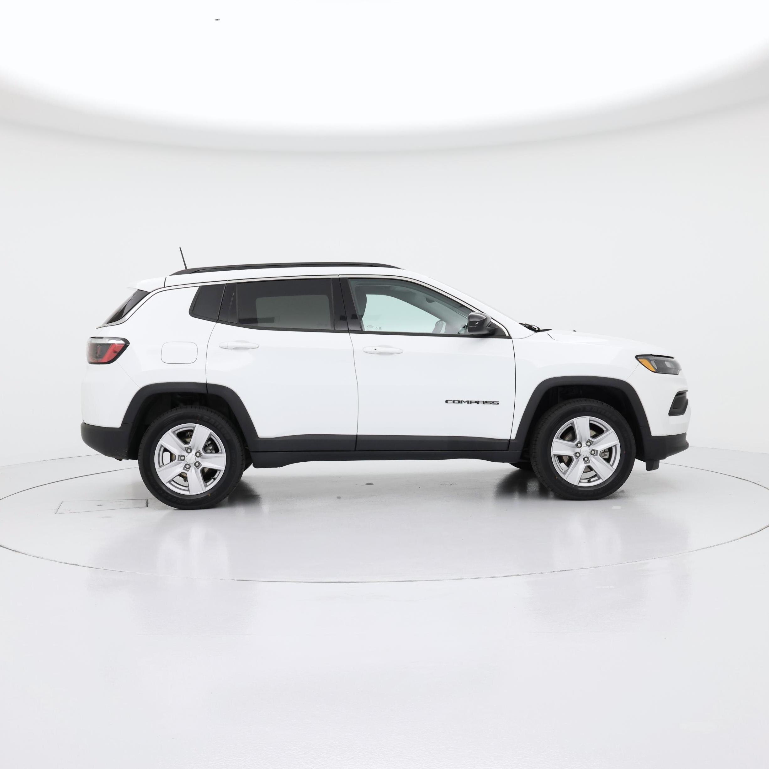 Thumbnail: 2022 Jeep Compass - 7