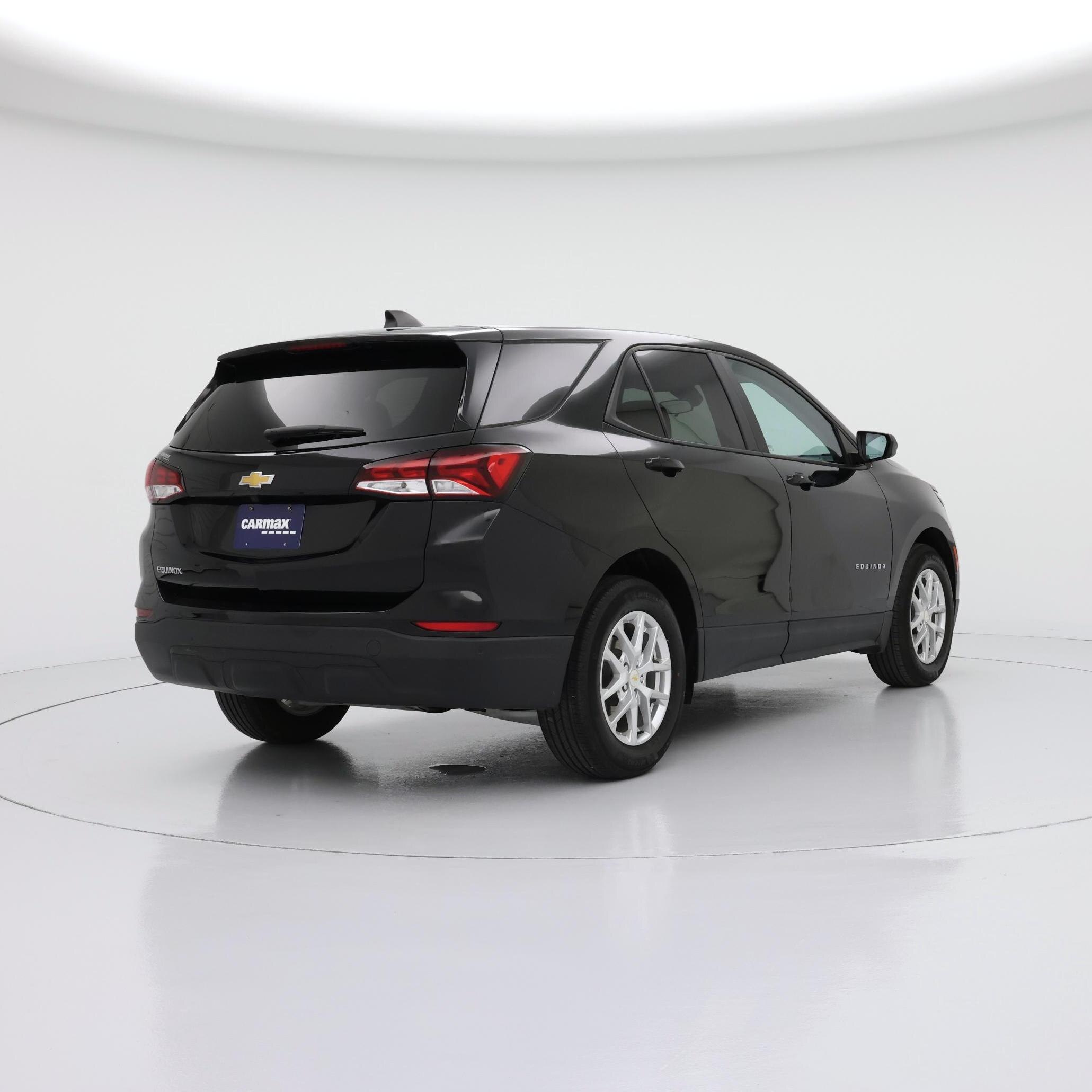 Thumbnail: 2022 Chevrolet Equinox - 8