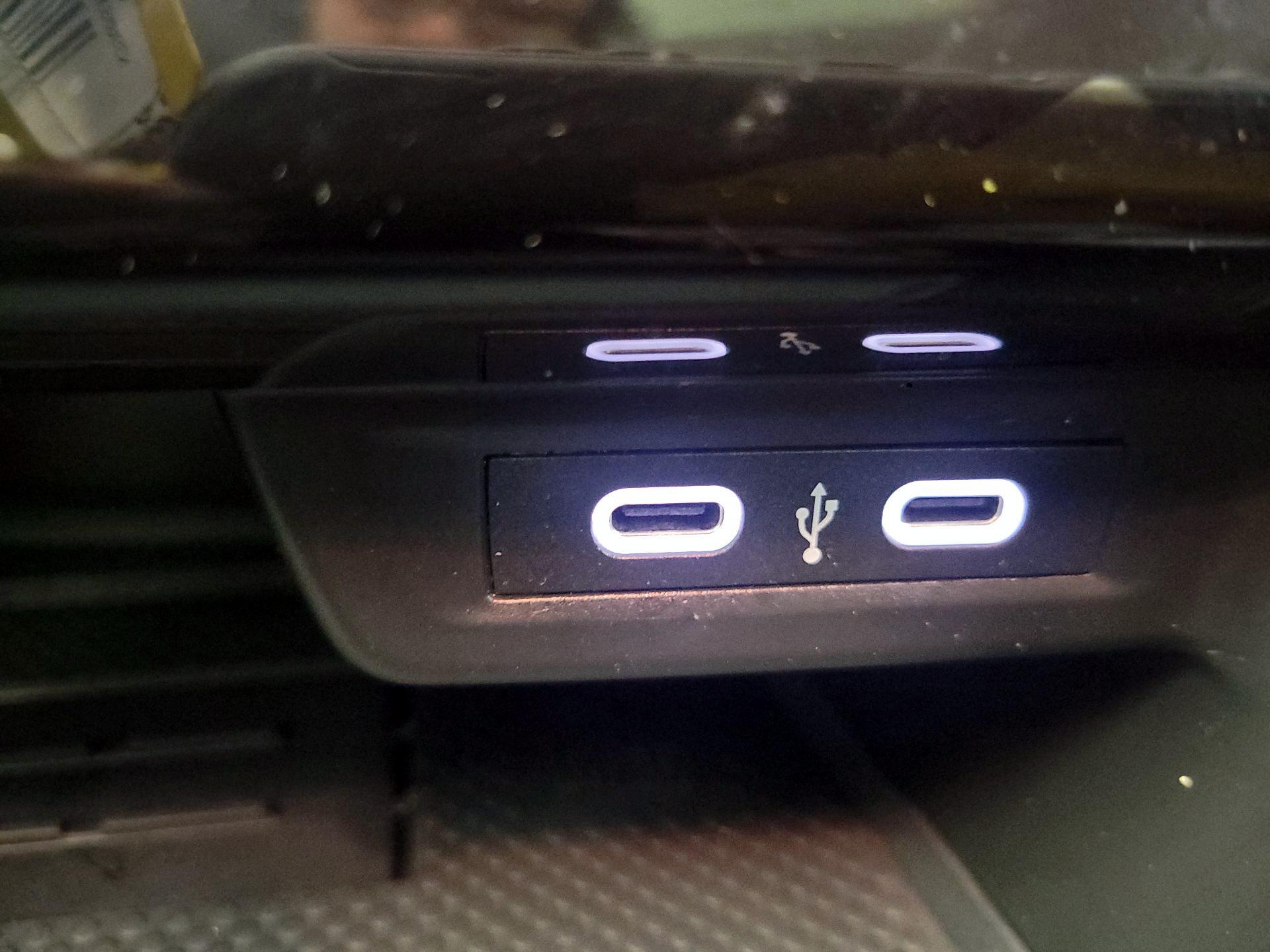 Thumbnail: 2025 Volkswagen Jetta - 16