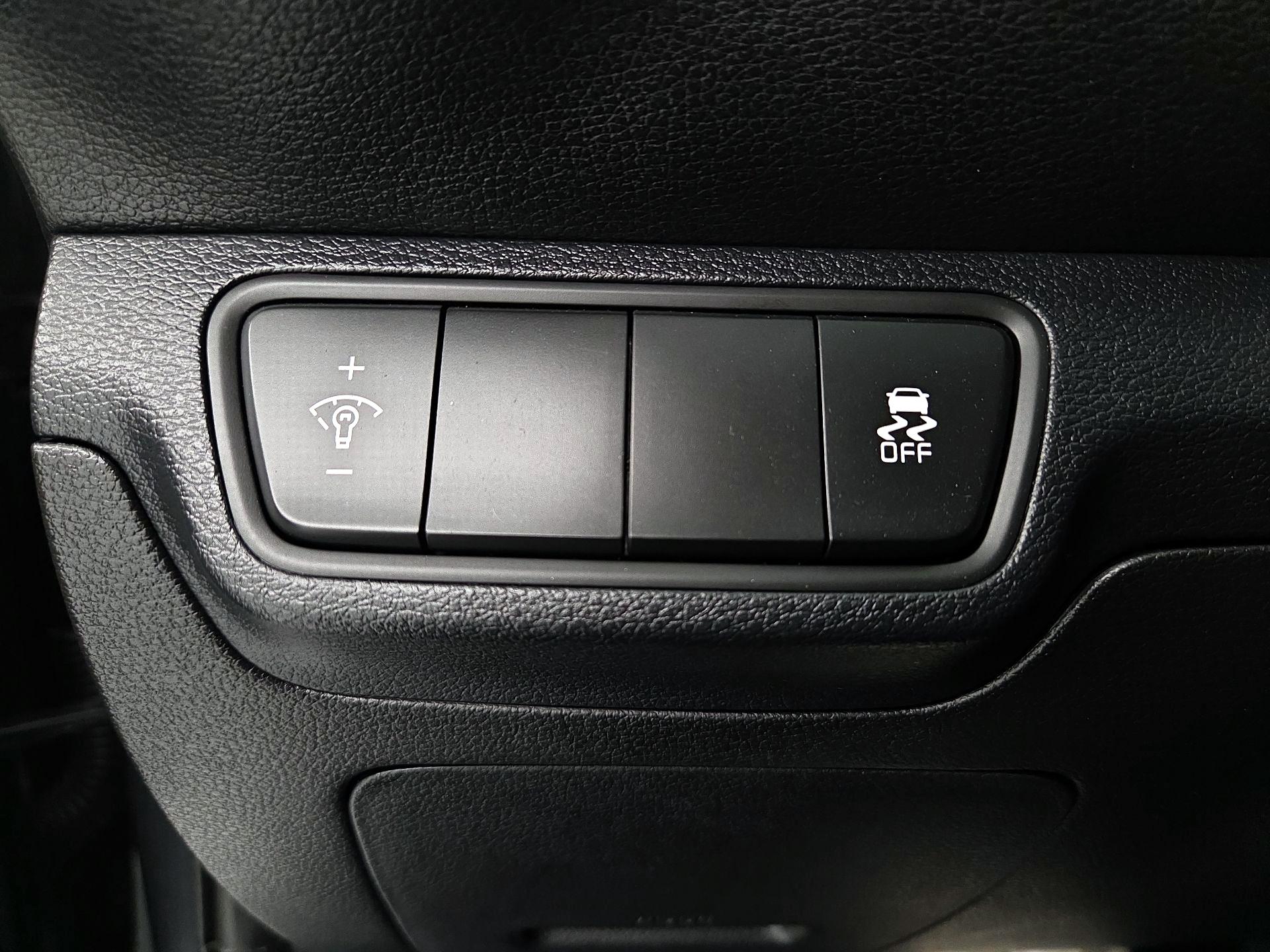 Thumbnail: 2024 Kia Forte - 13