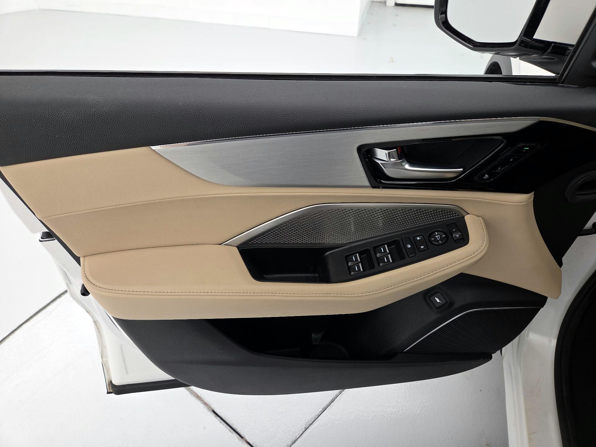 Thumbnail: 2024 Acura MDX - 12