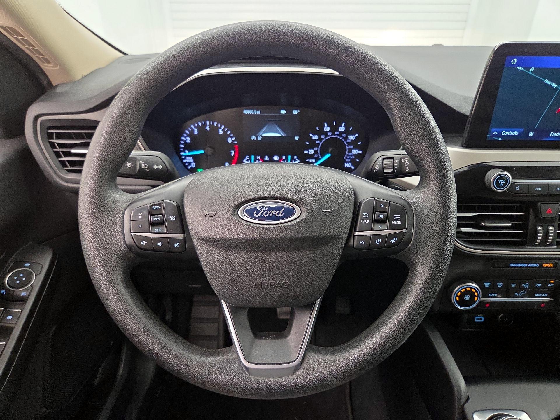 Thumbnail: 2020 Ford Escape - 10