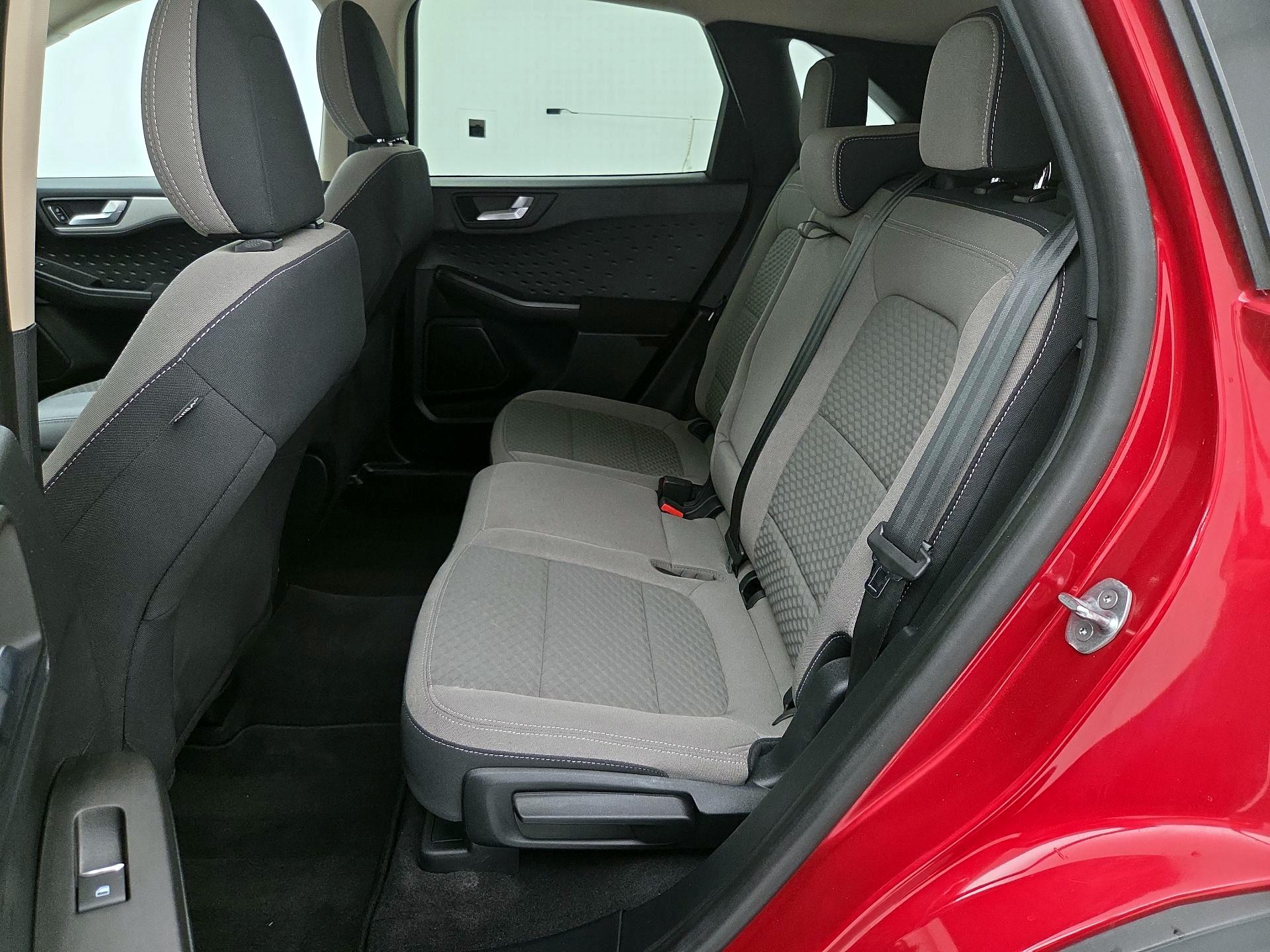 Thumbnail: 2020 Ford Escape - 20