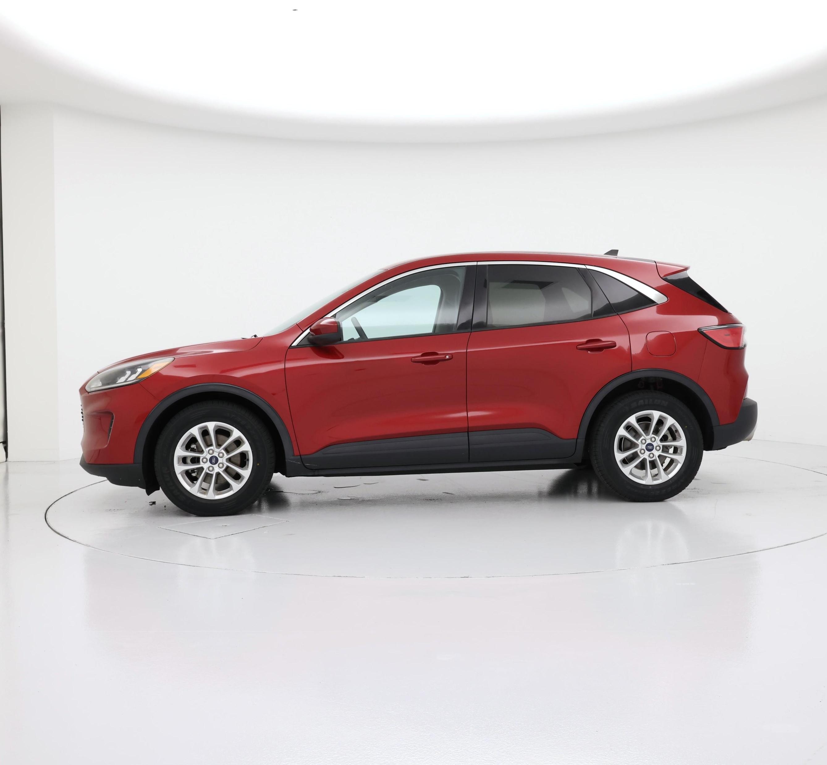 Thumbnail: 2020 Ford Escape - 3