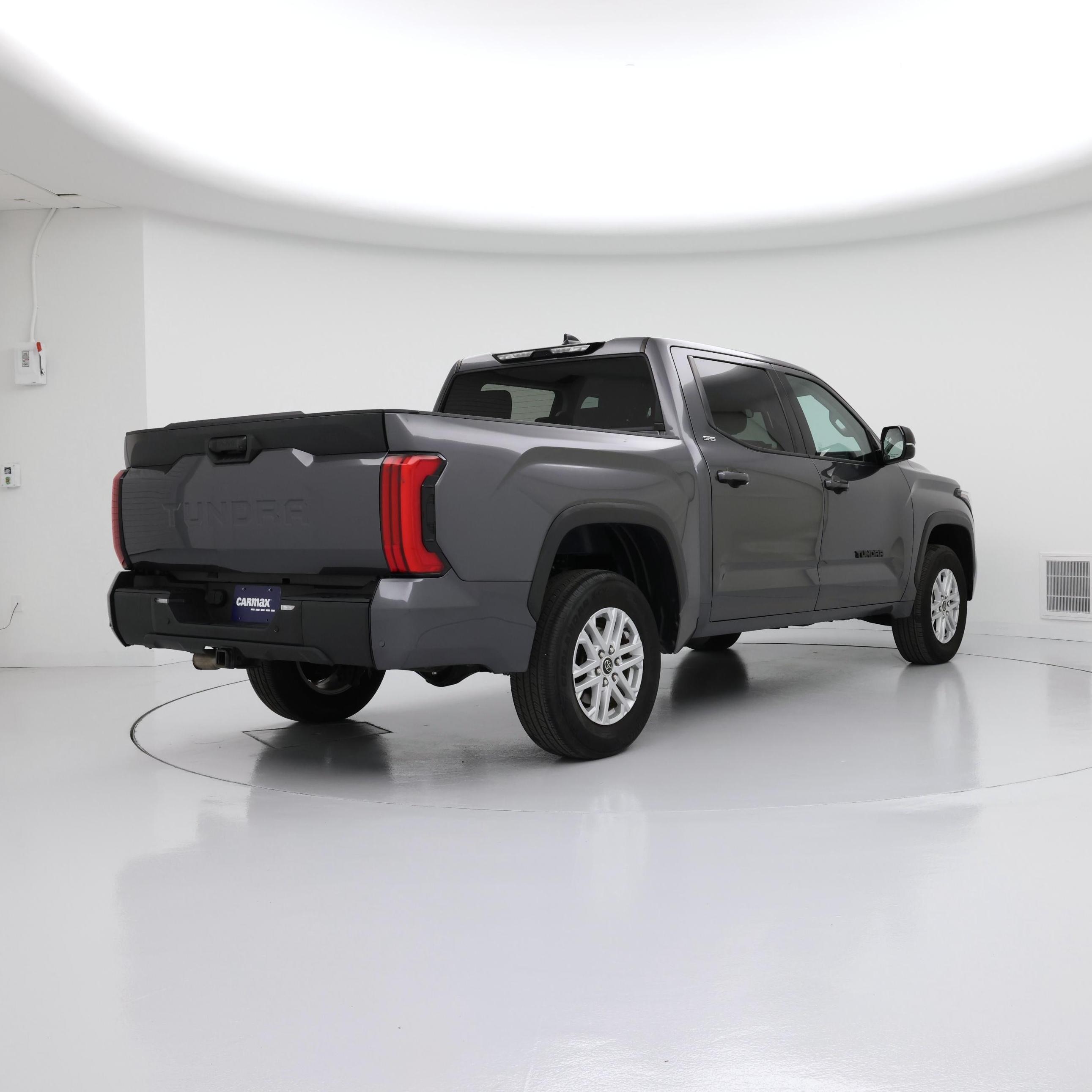 Thumbnail: 2023 Toyota Tundra - 8