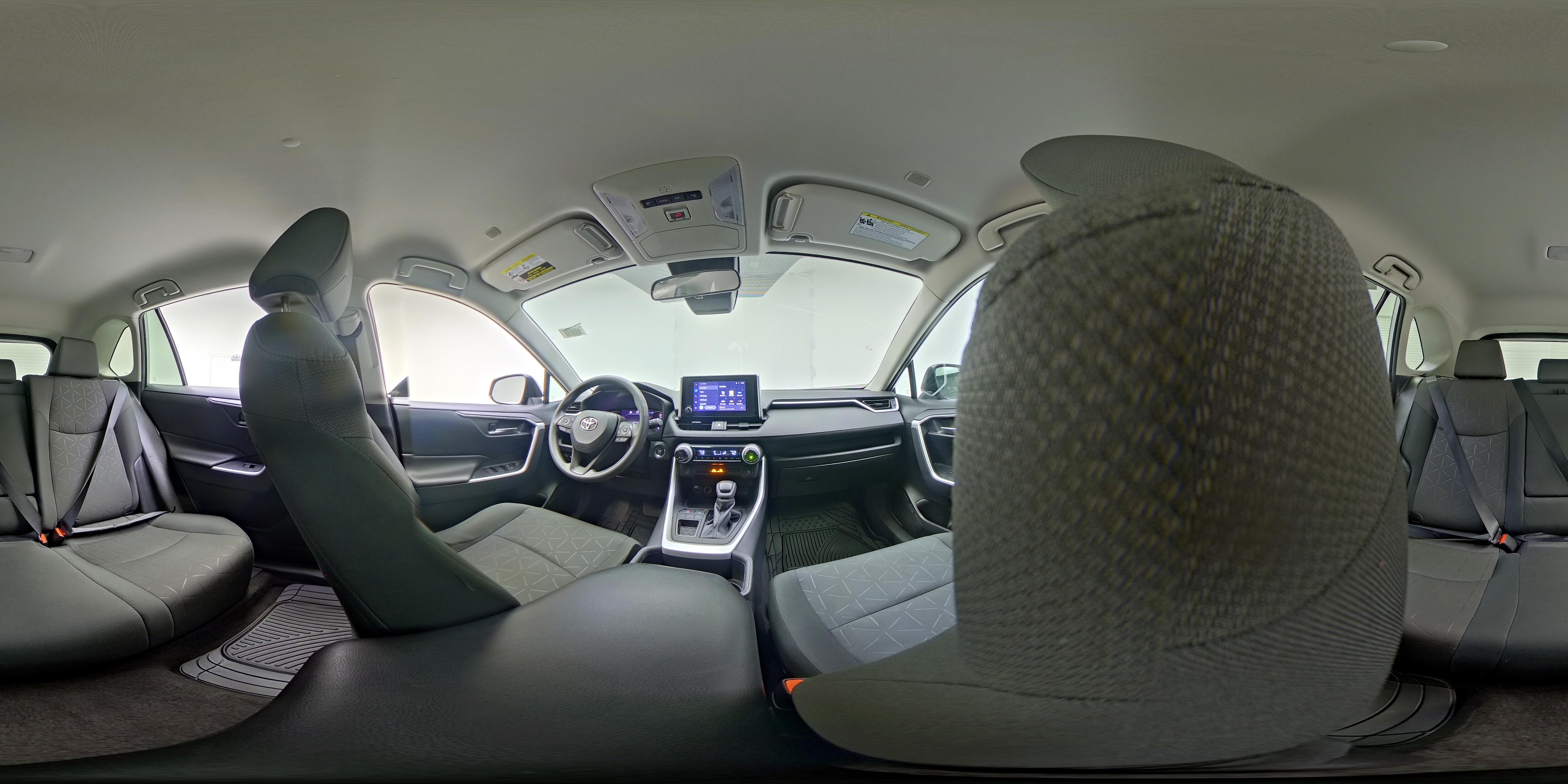 2023 Toyota RAV4 XLE - Photo 22