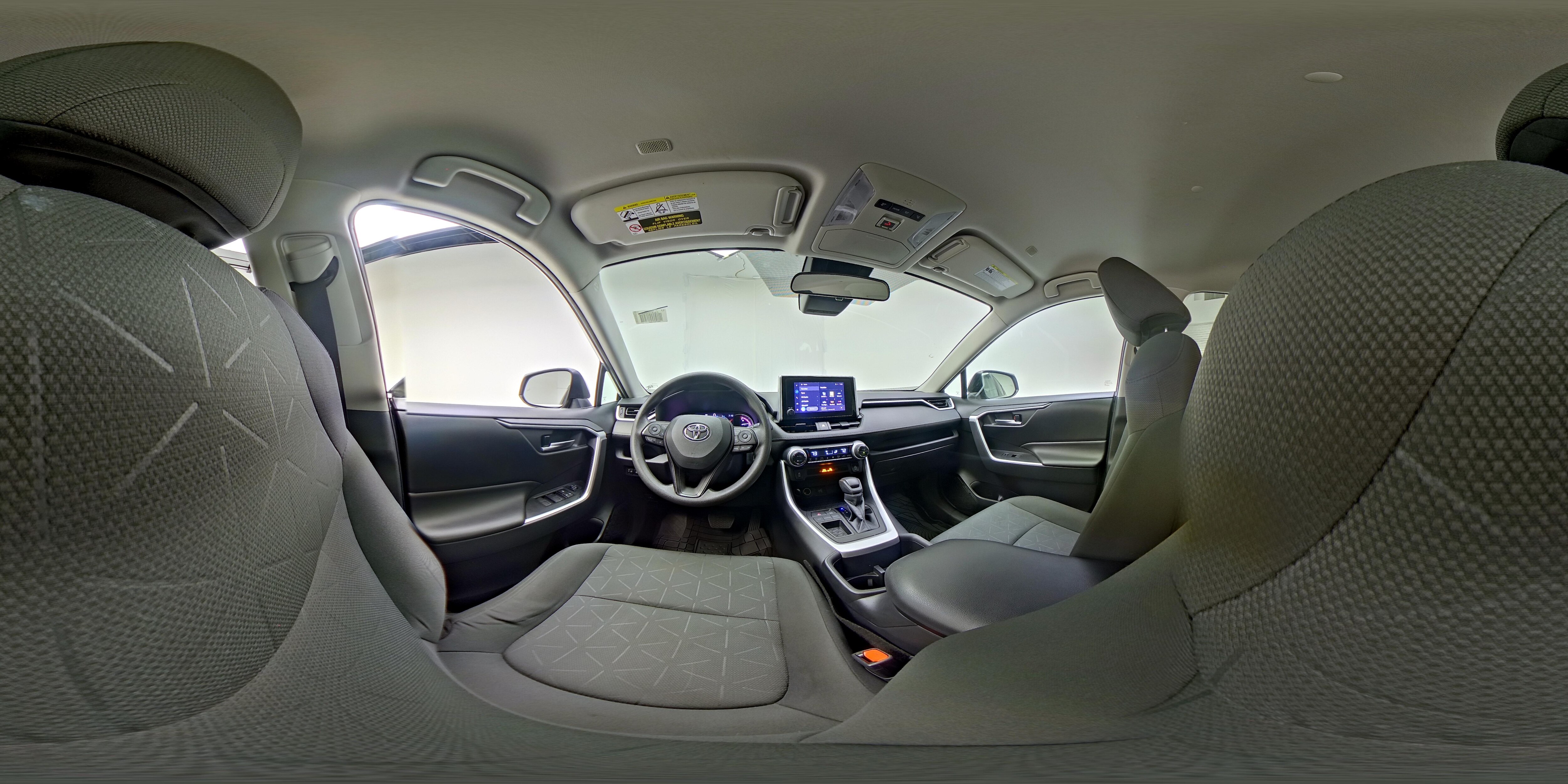 2023 Toyota RAV4 XLE - Photo 24