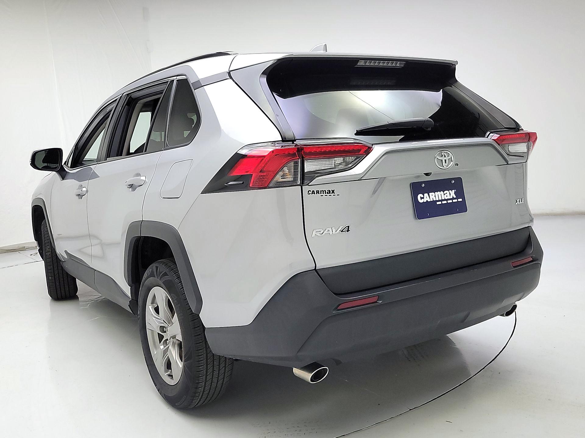 Thumbnail: 2023 Toyota RAV4 - 7