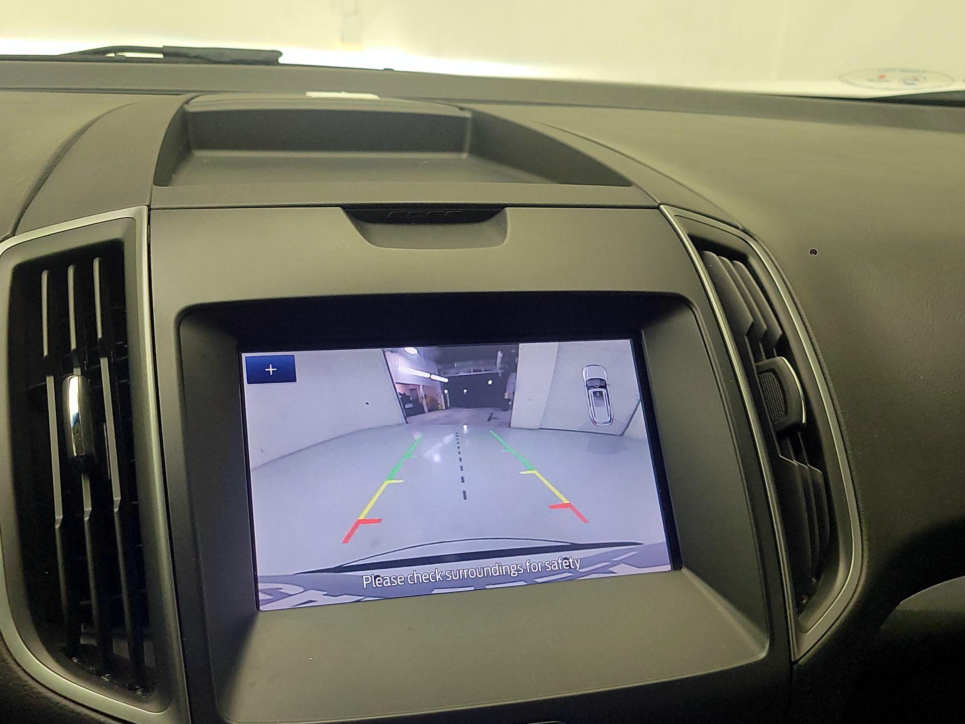 Thumbnail: 2020 Ford Edge - 12