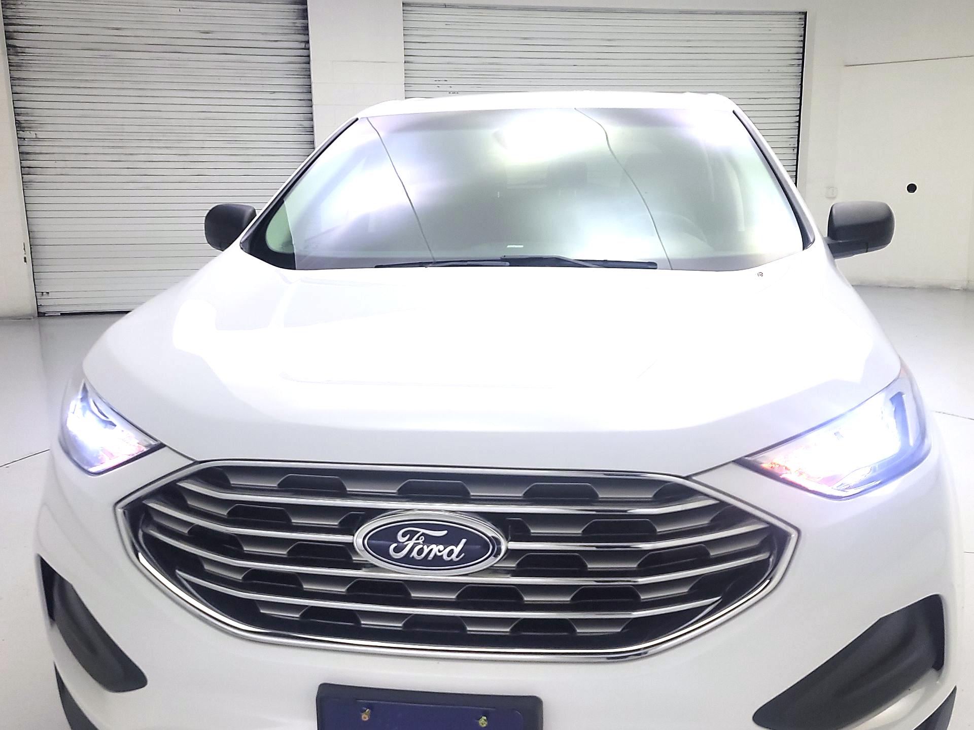 Thumbnail: 2020 Ford Edge - 2