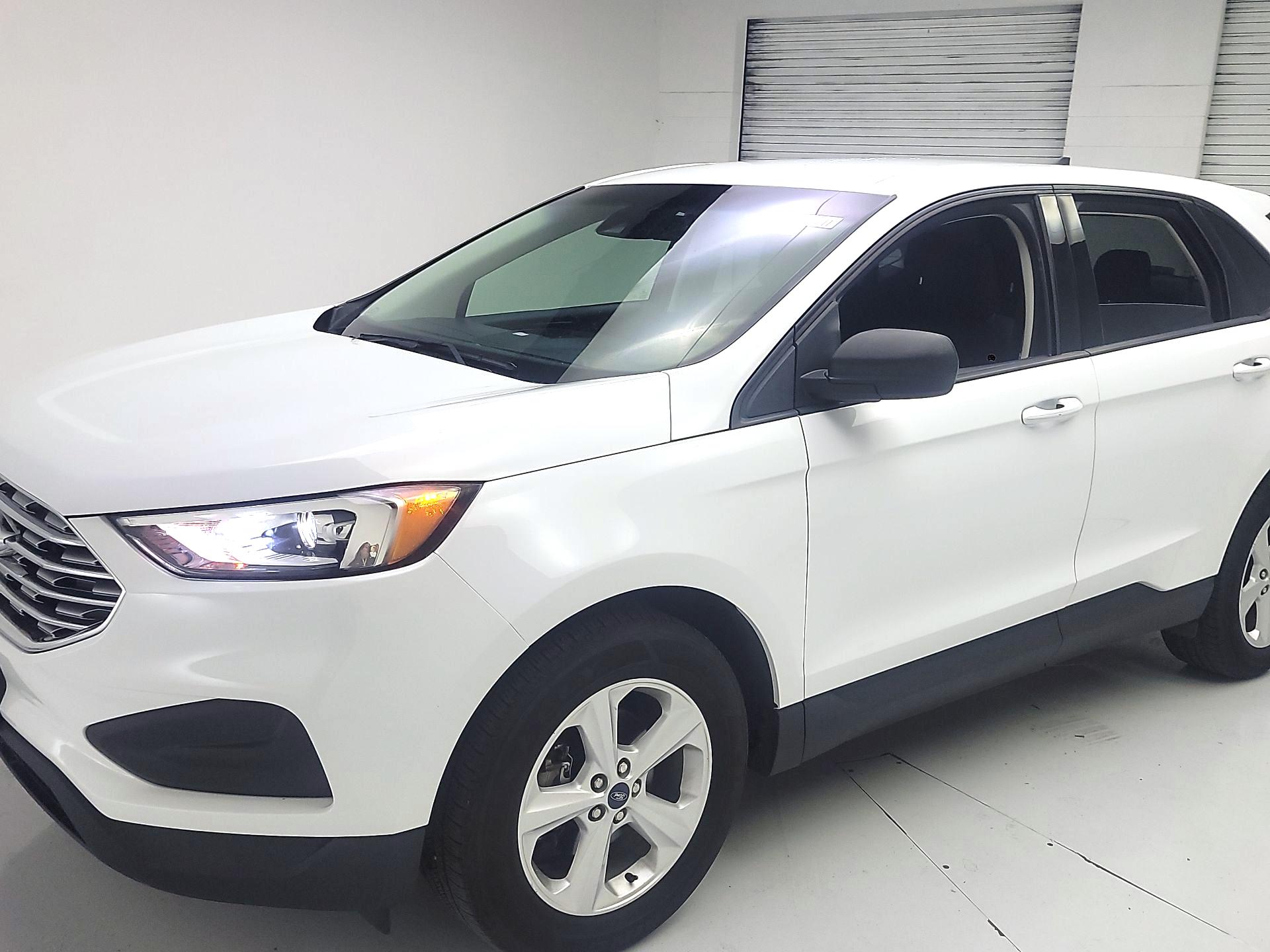 Thumbnail: 2020 Ford Edge - 3