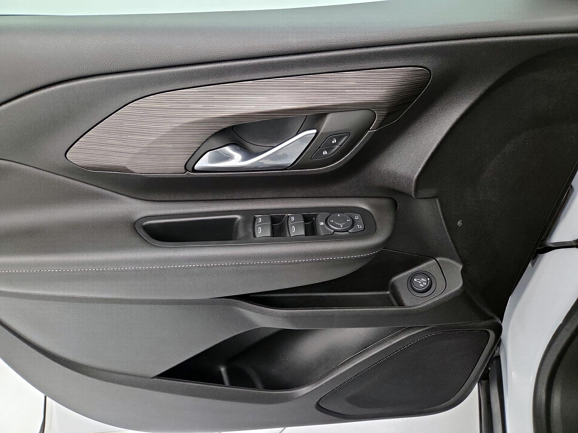 Thumbnail: 2023 GMC Terrain - 12