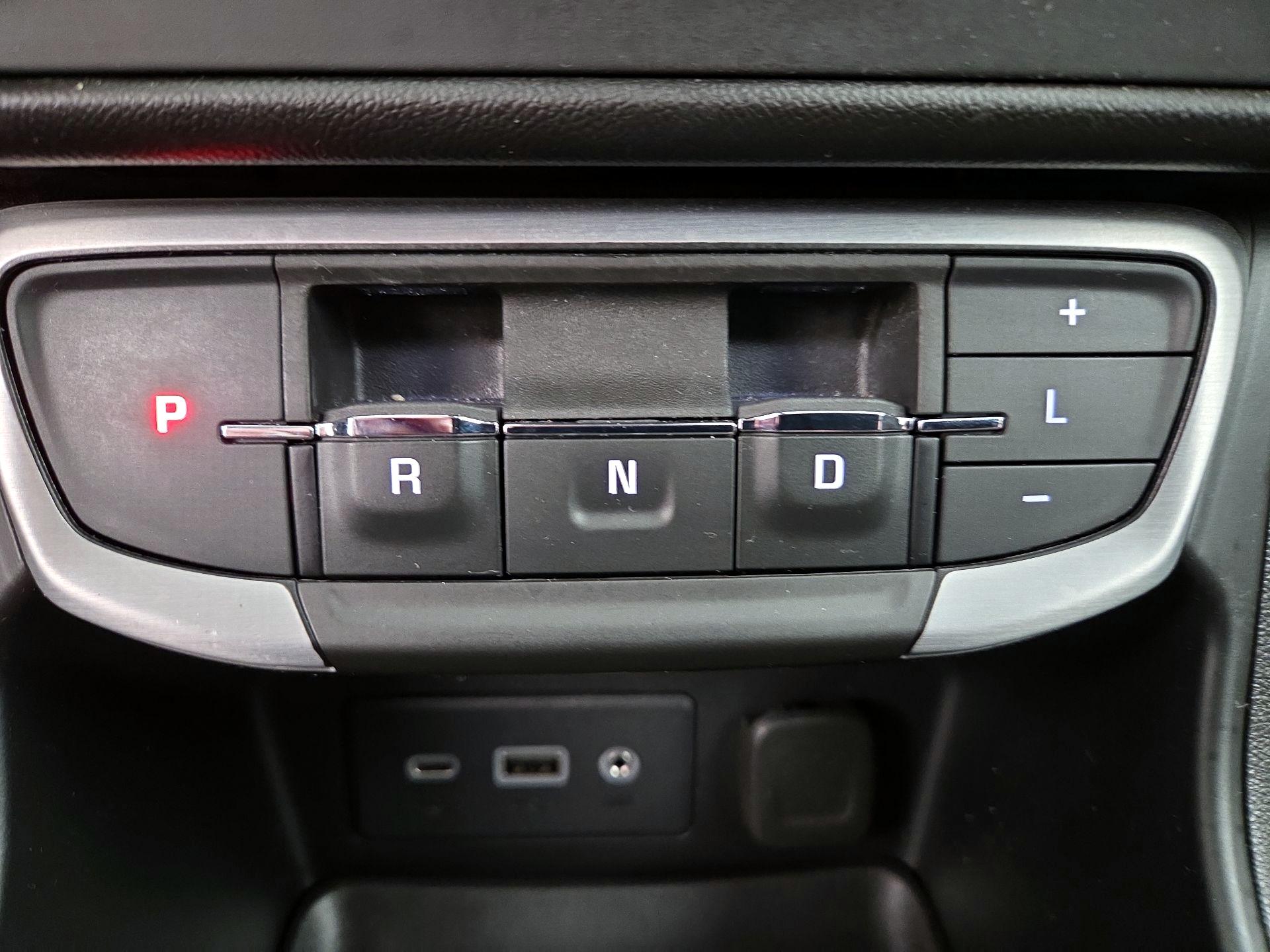 Thumbnail: 2023 GMC Terrain - 17