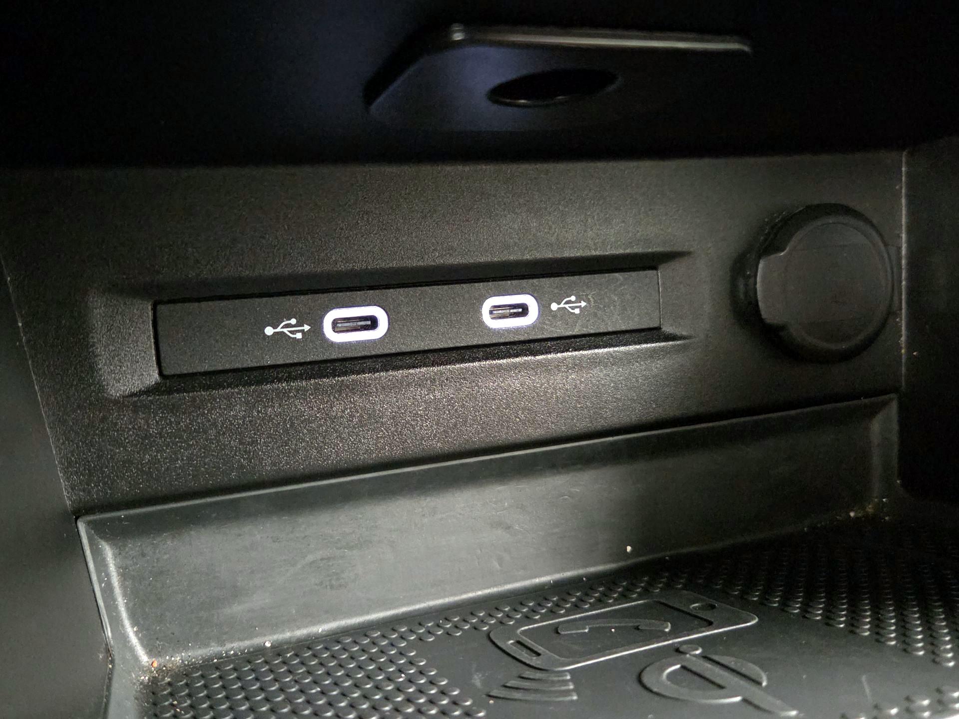 Thumbnail: 2024 Volkswagen Taos - 18