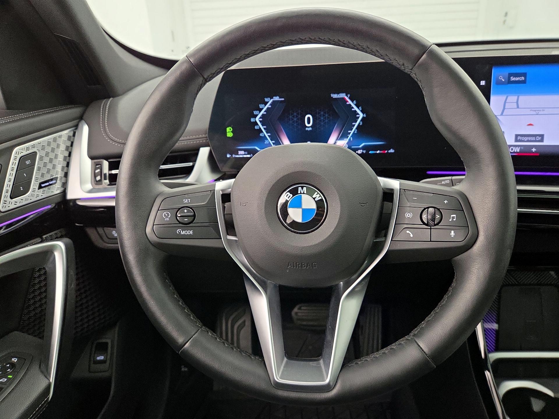 Thumbnail: 2023 BMW X1 - 10