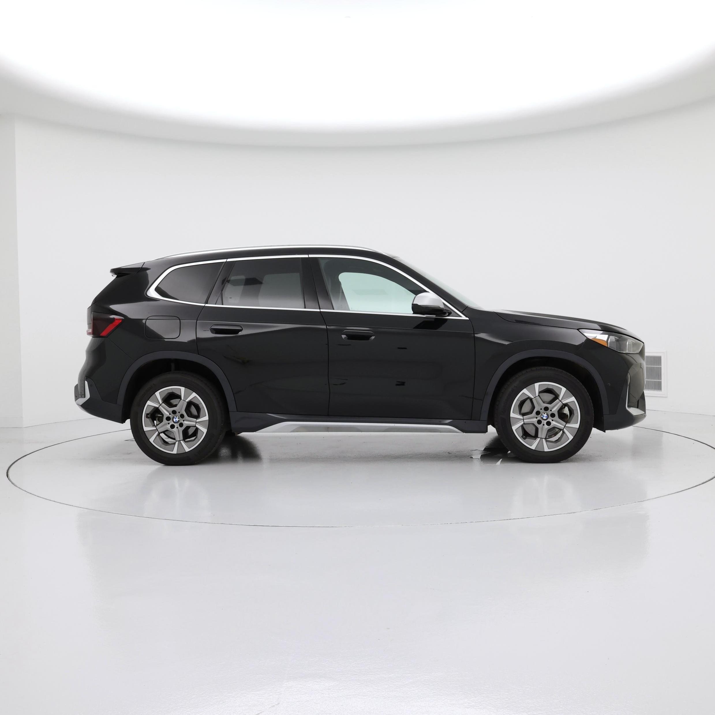 Thumbnail: 2023 BMW X1 - 7