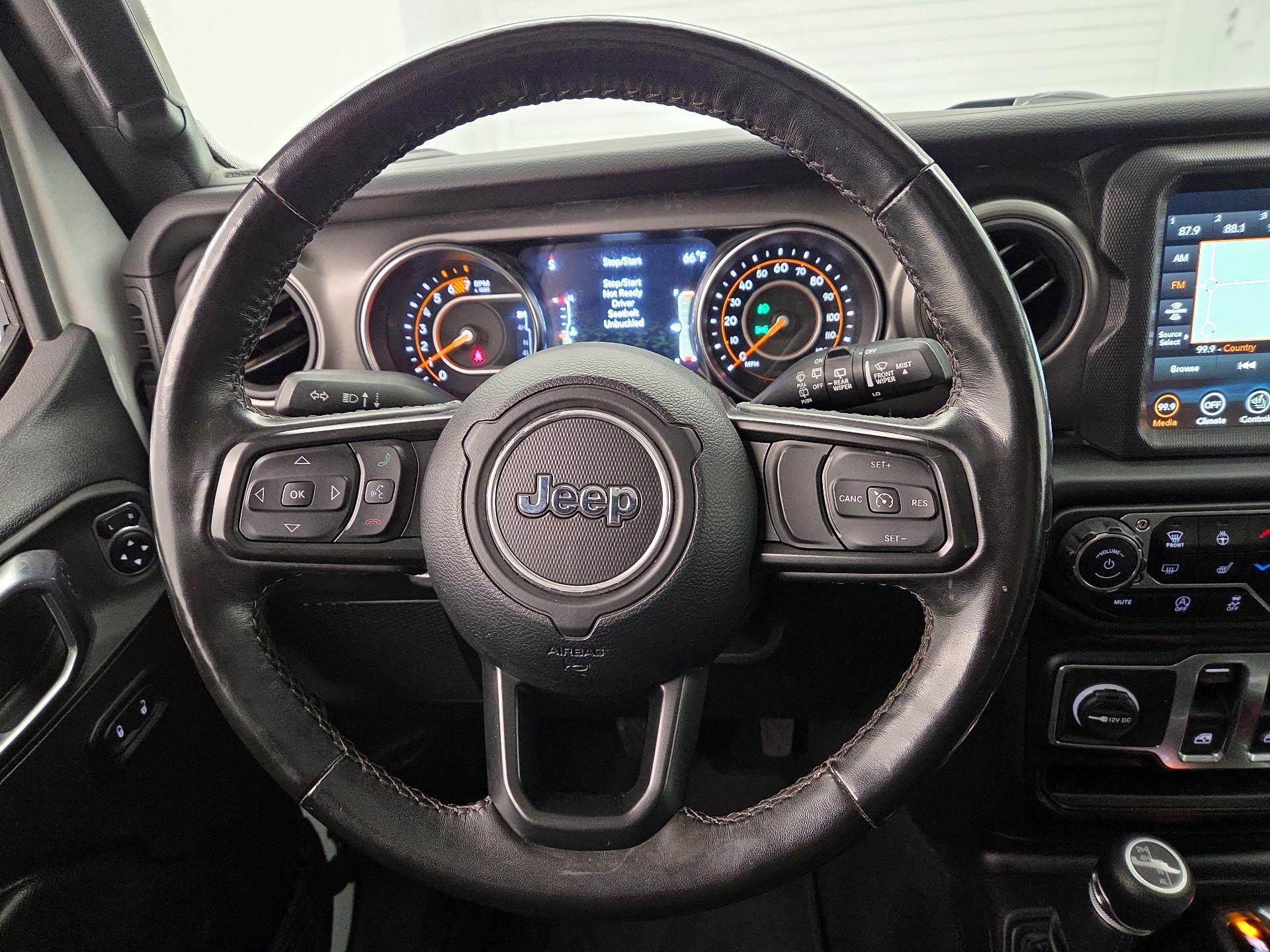 Thumbnail: 2022 Jeep Wrangler - 10