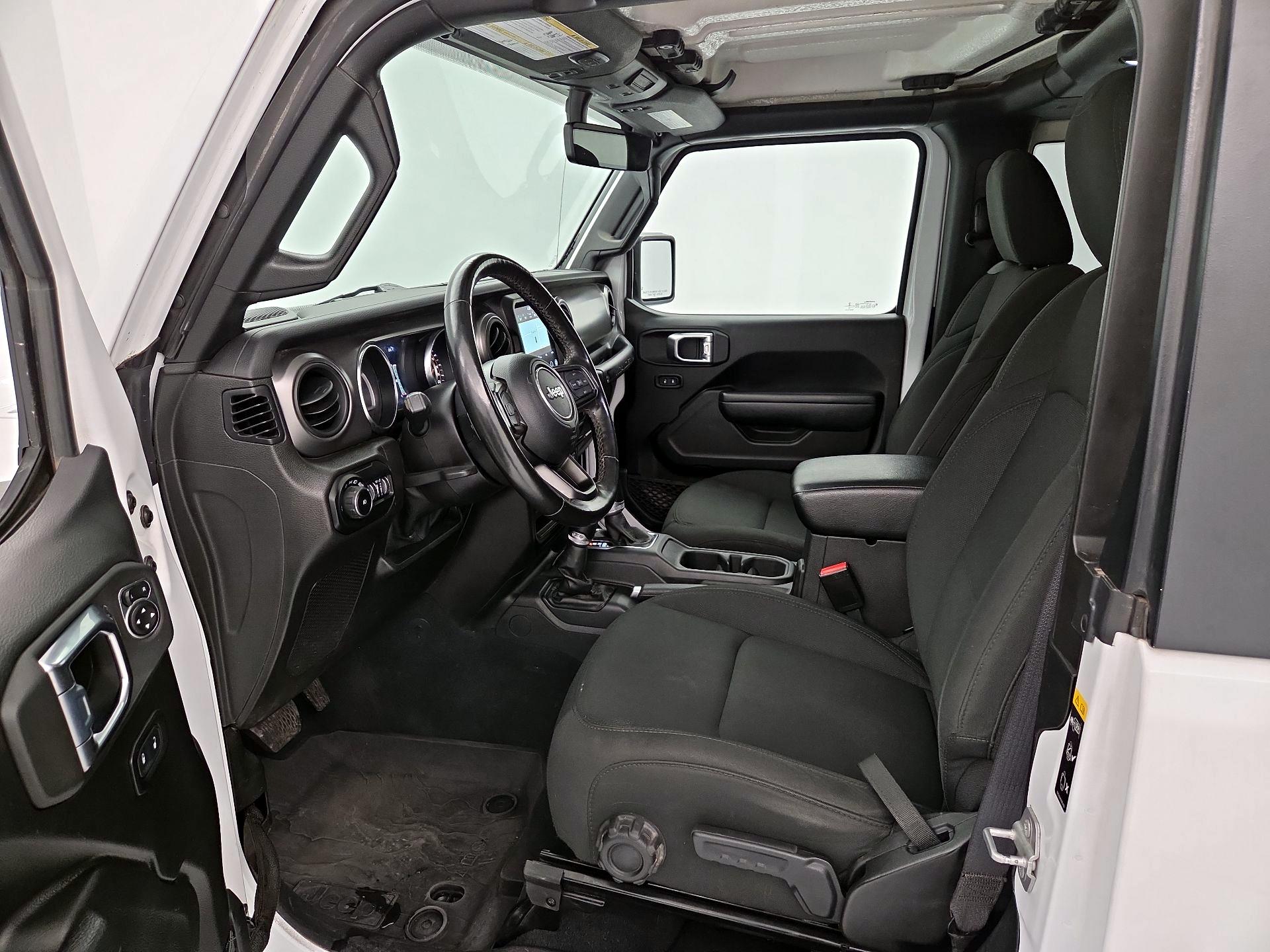 Thumbnail: 2022 Jeep Wrangler - 11