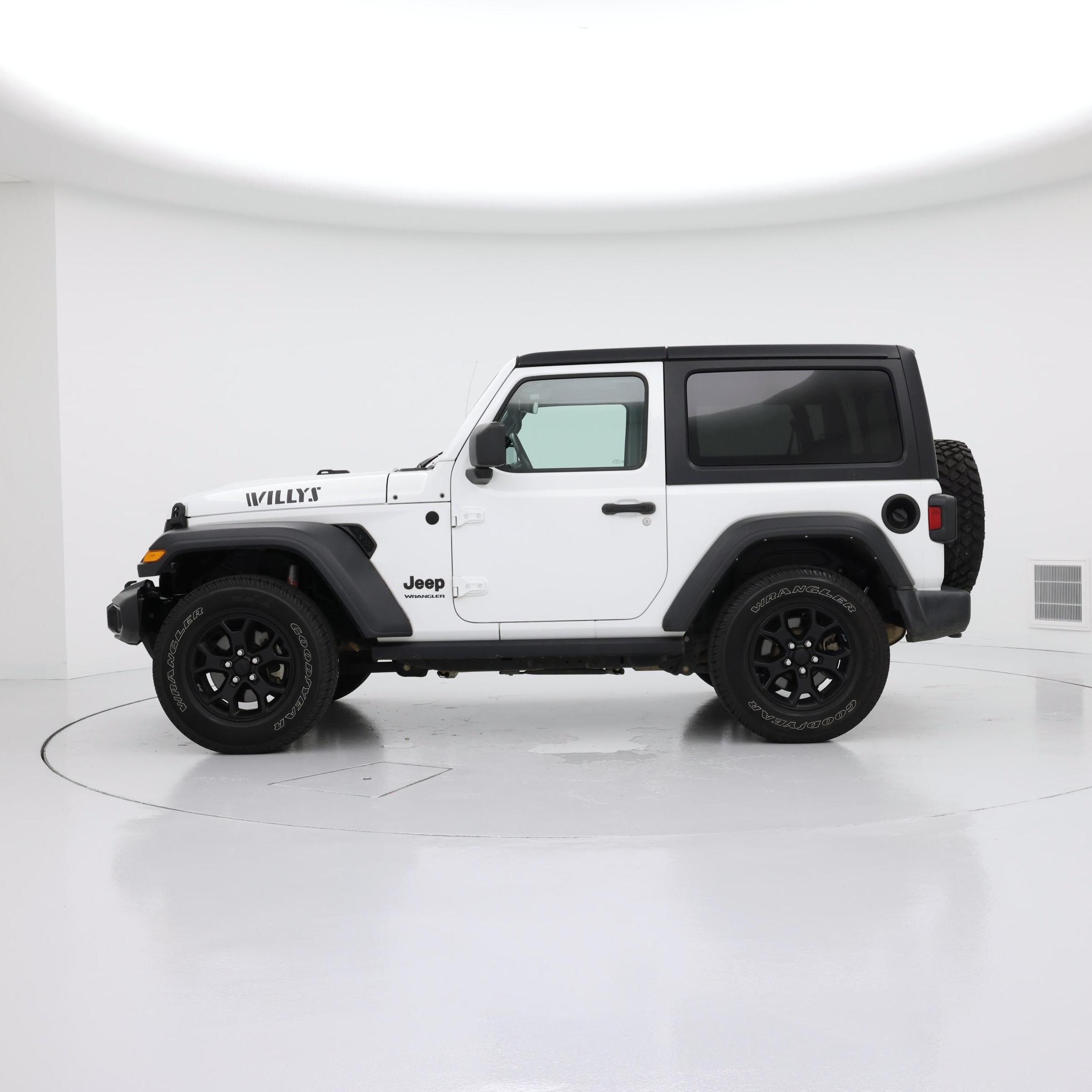 Thumbnail: 2022 Jeep Wrangler - 3