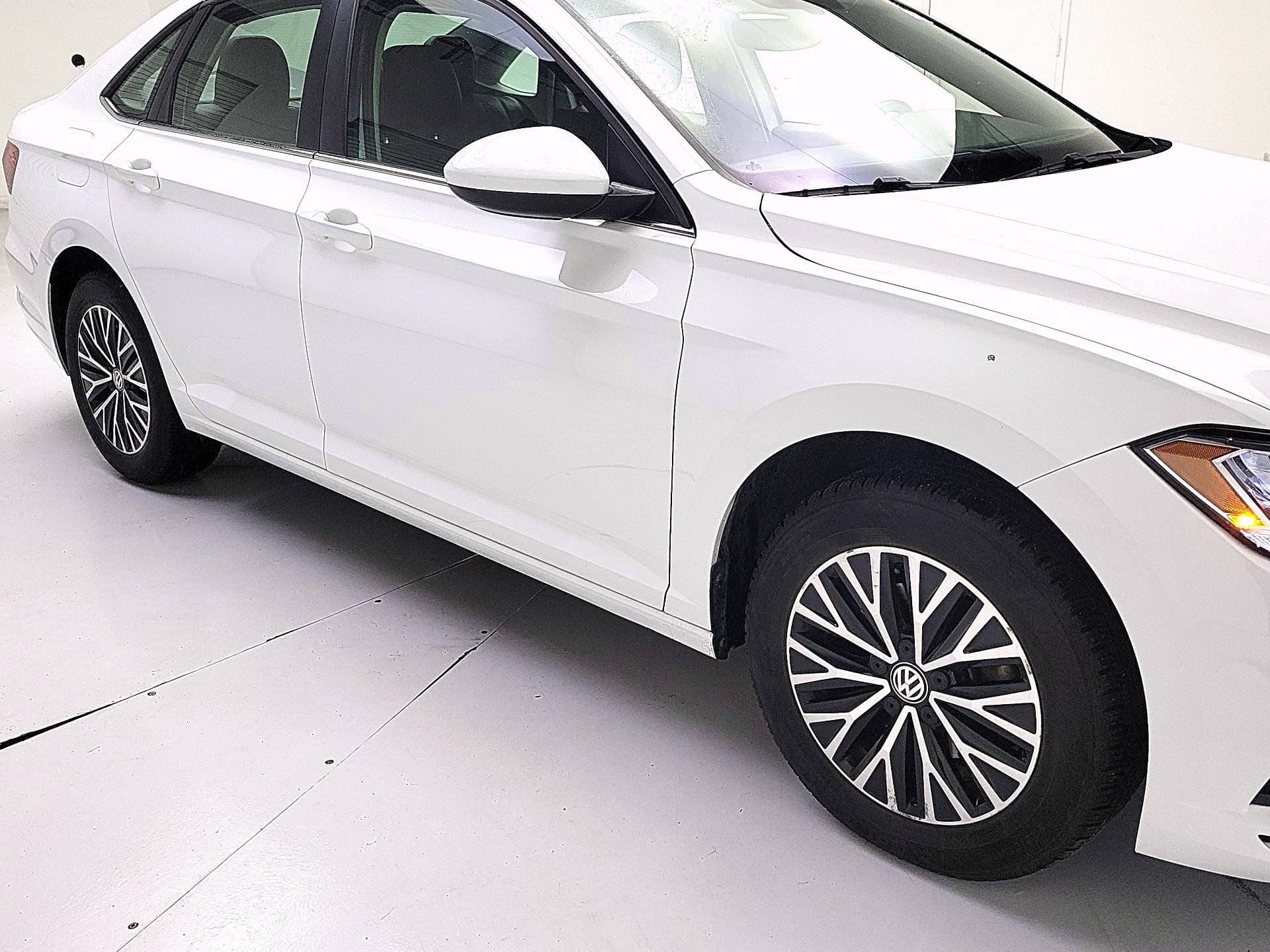 Thumbnail: 2020 Volkswagen Jetta - 1