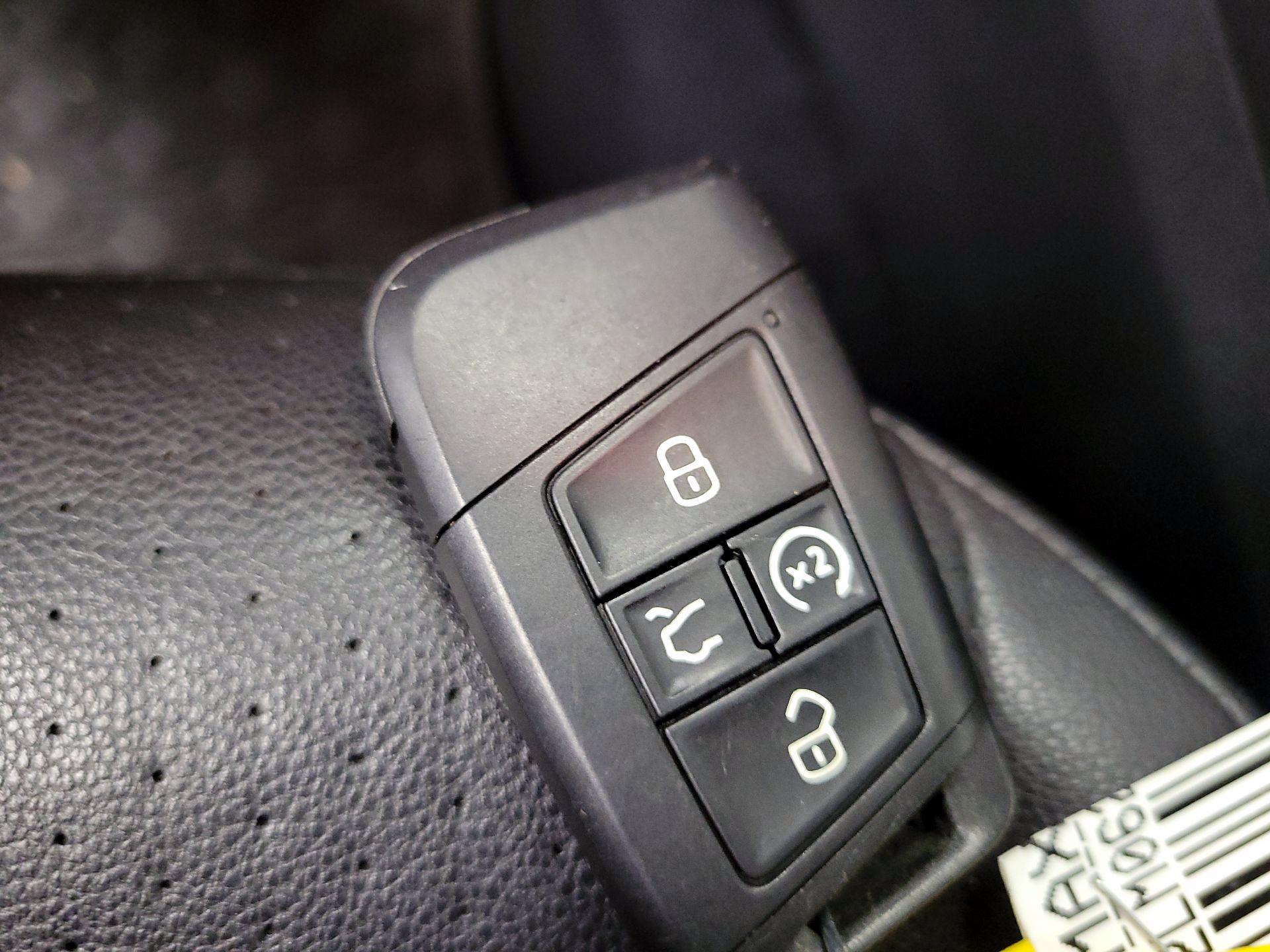 Thumbnail: 2020 Volkswagen Jetta - 20