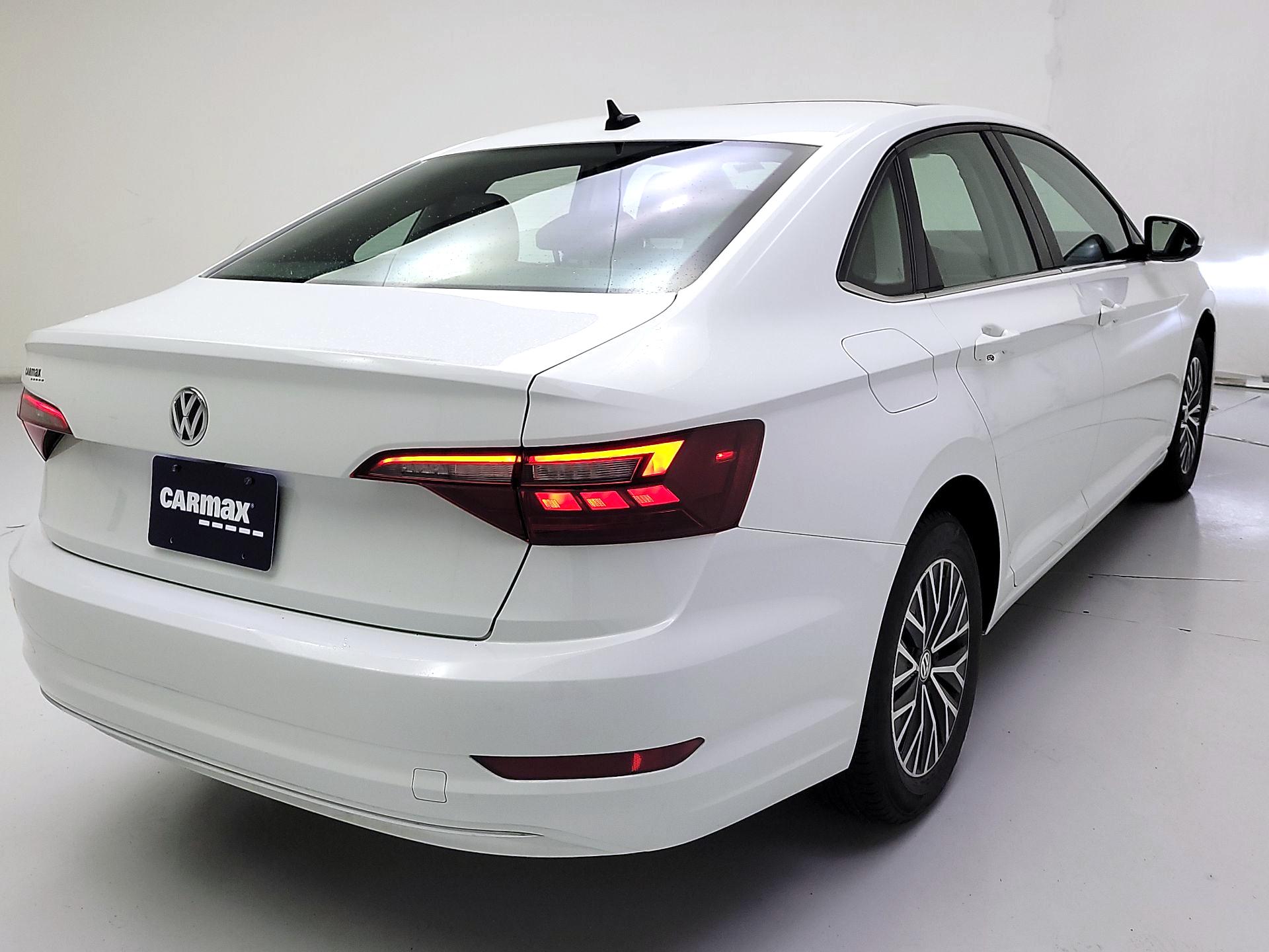 Thumbnail: 2020 Volkswagen Jetta - 5