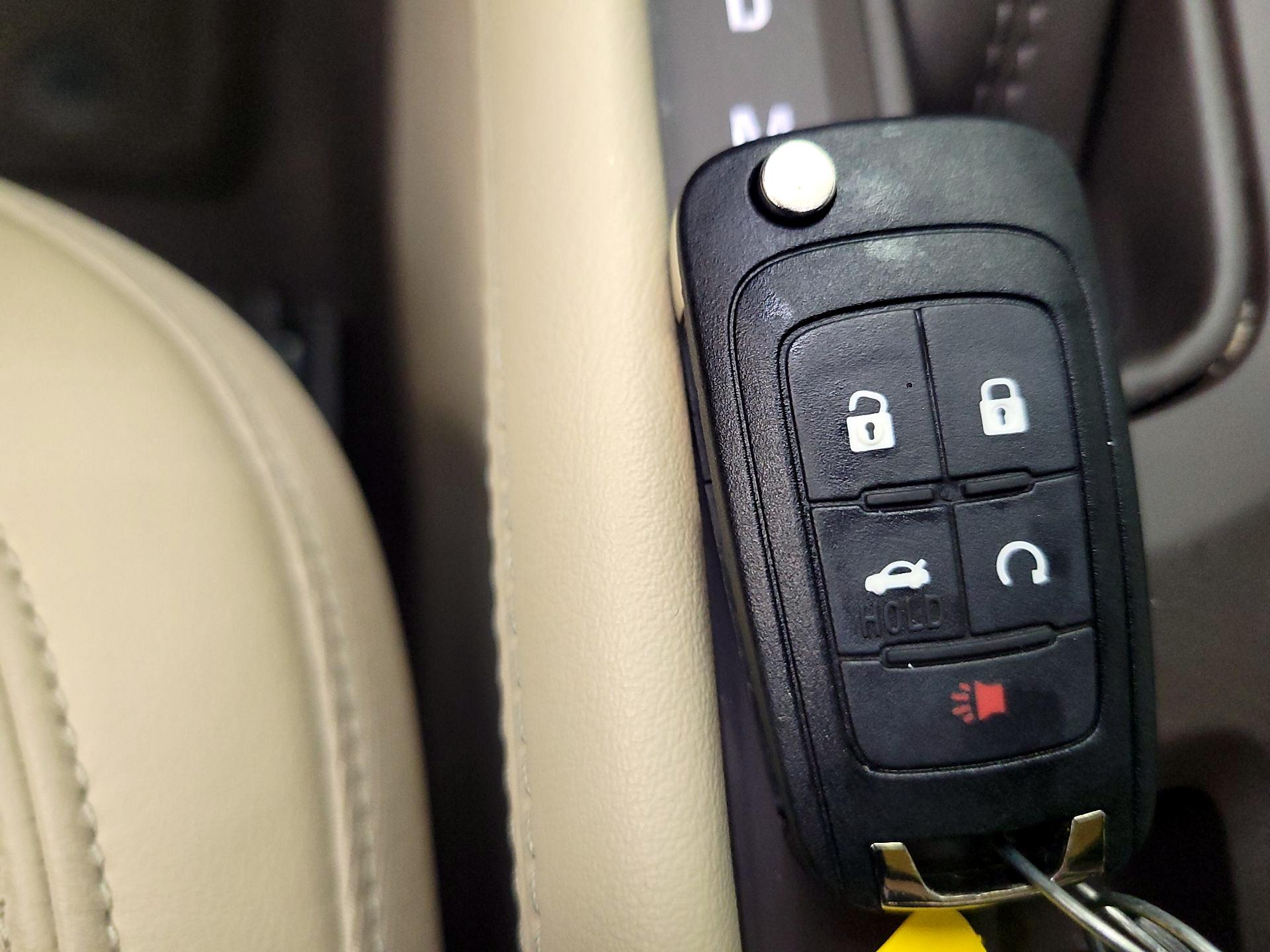 Thumbnail: 2015 Buick LaCrosse - 20