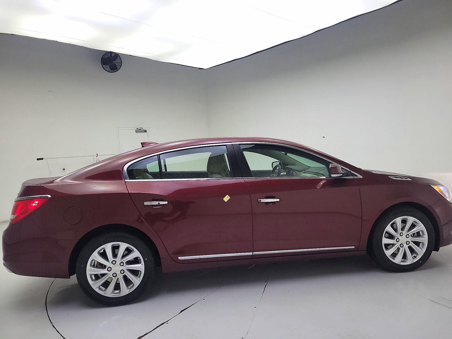 Thumbnail: 2015 Buick LaCrosse - 4