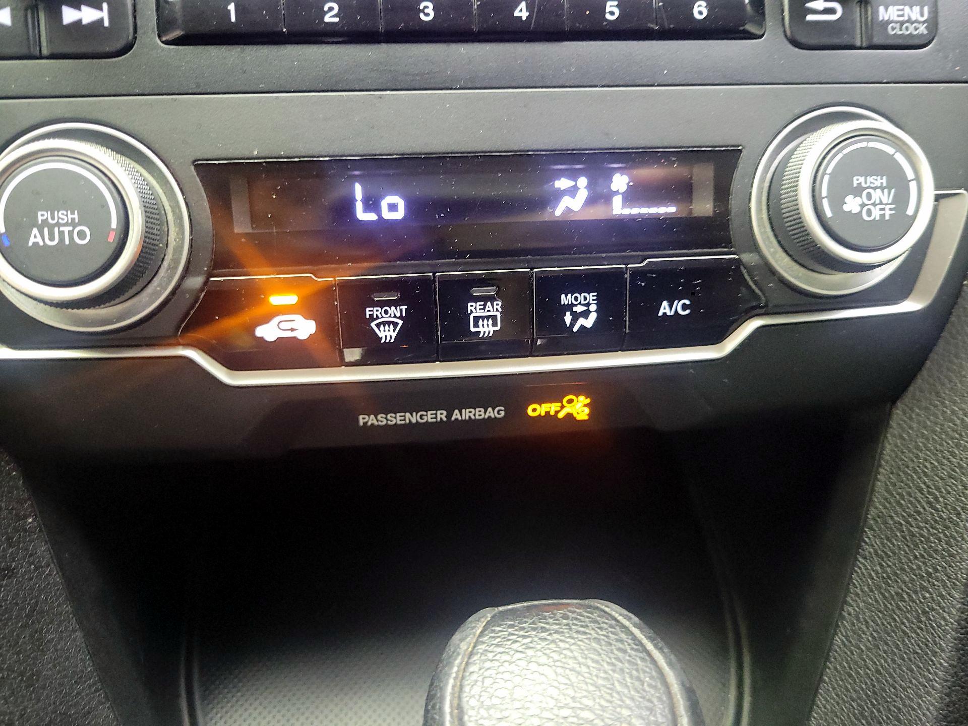 Thumbnail: 2017 Honda Civic - 14