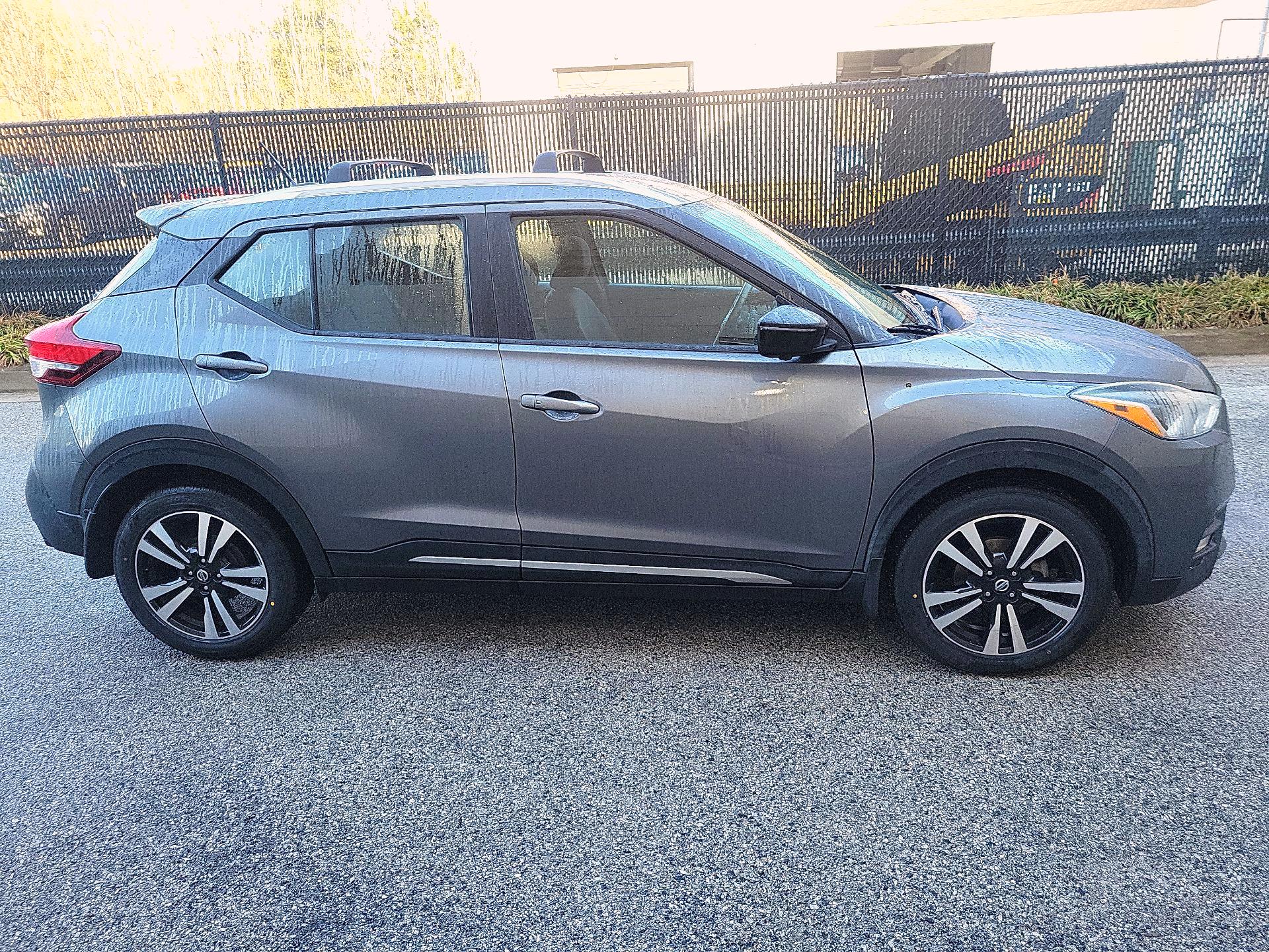 Thumbnail: 2019 Nissan Kicks - 4