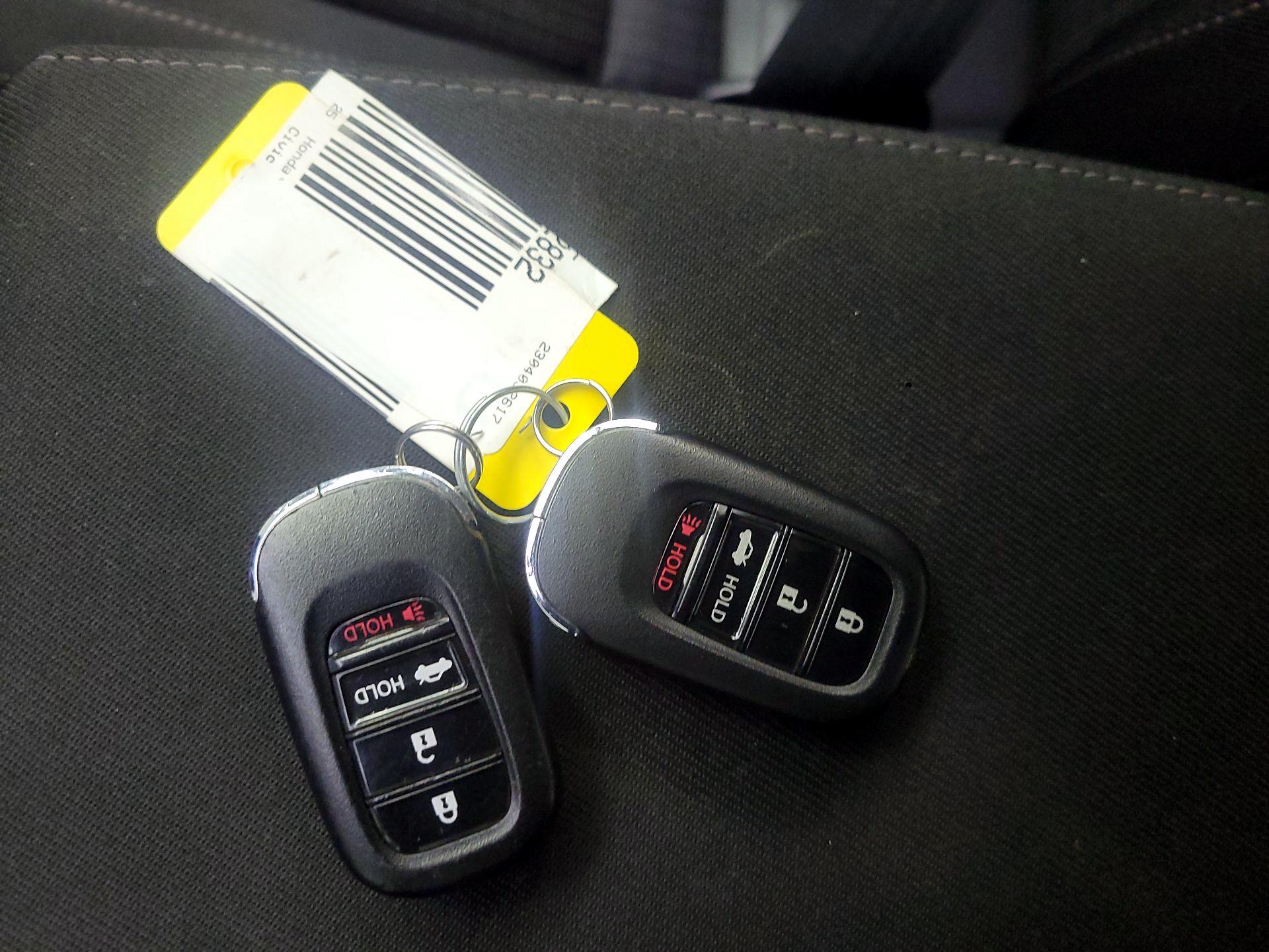 Thumbnail: 2025 Honda Civic - 20