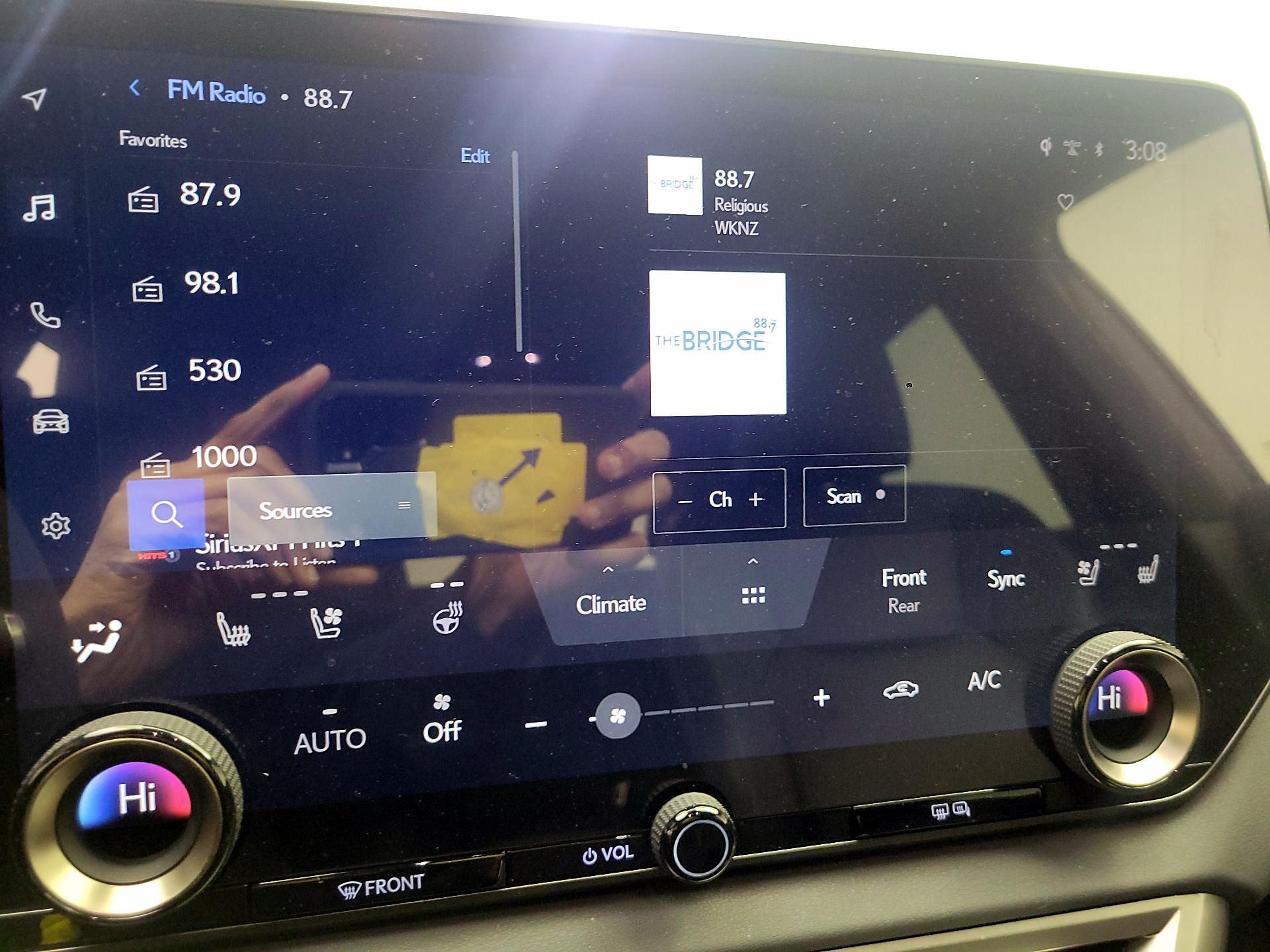 Thumbnail: 2024 Lexus RX - 13