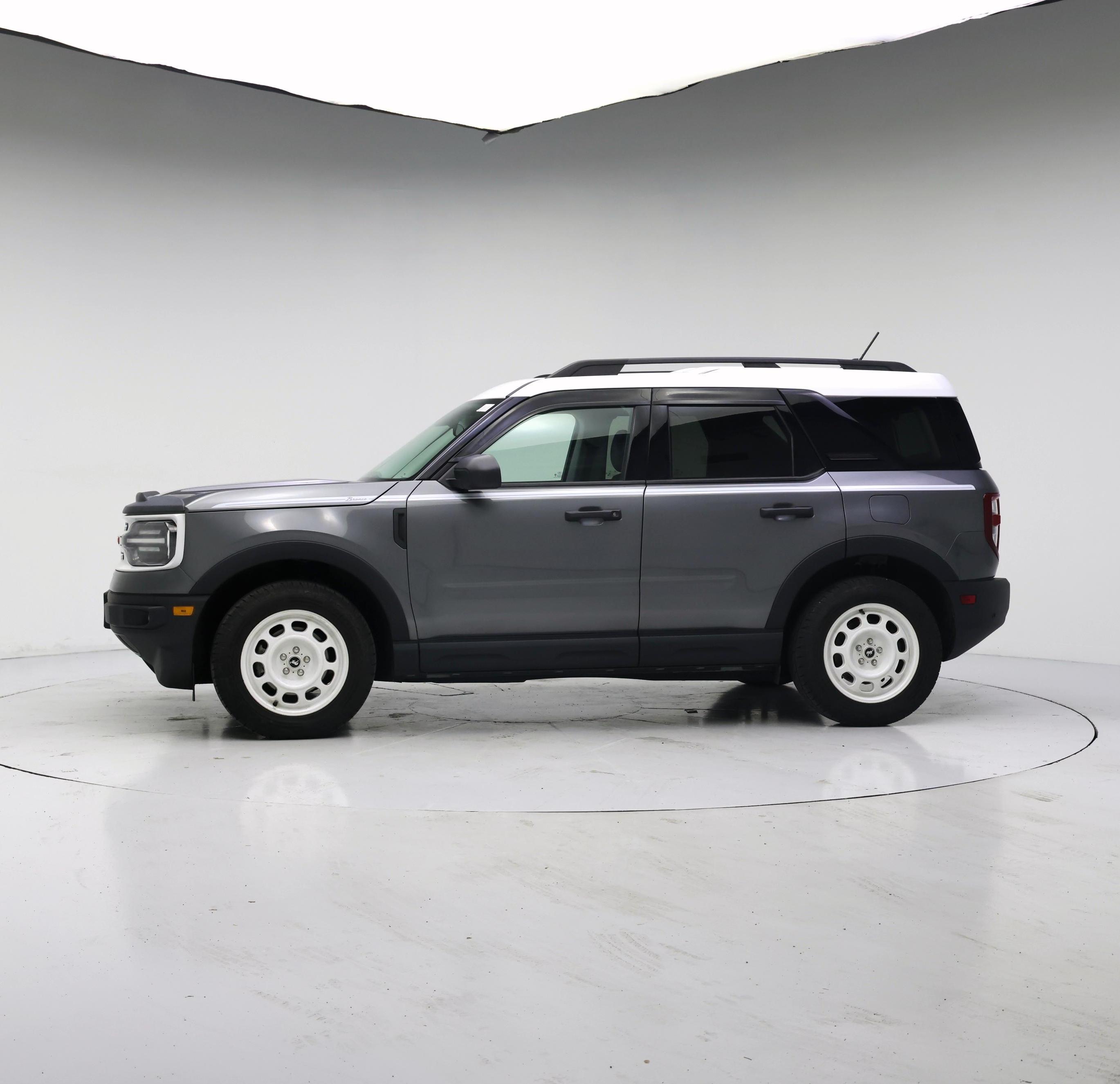 Thumbnail: 2023 Ford Bronco Sport - 3