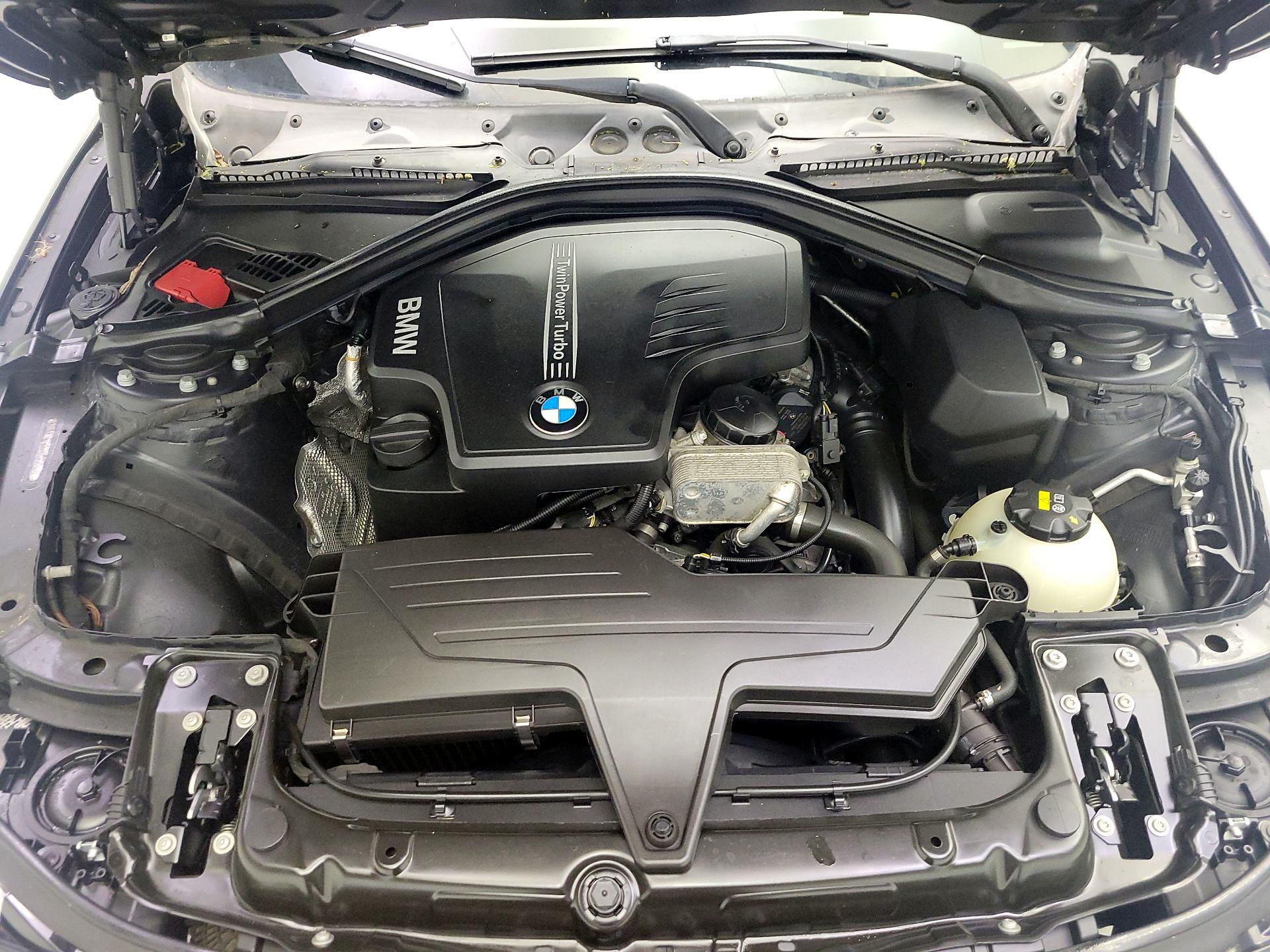 Thumbnail: 2016 BMW 3 Series - 20