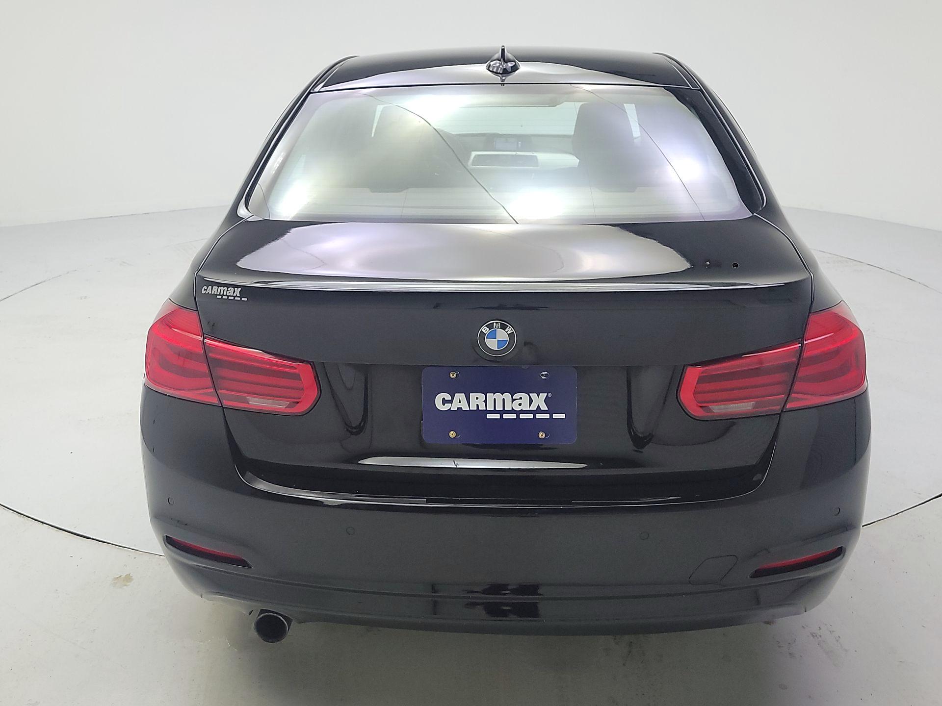 Thumbnail: 2016 BMW 3 Series - 6